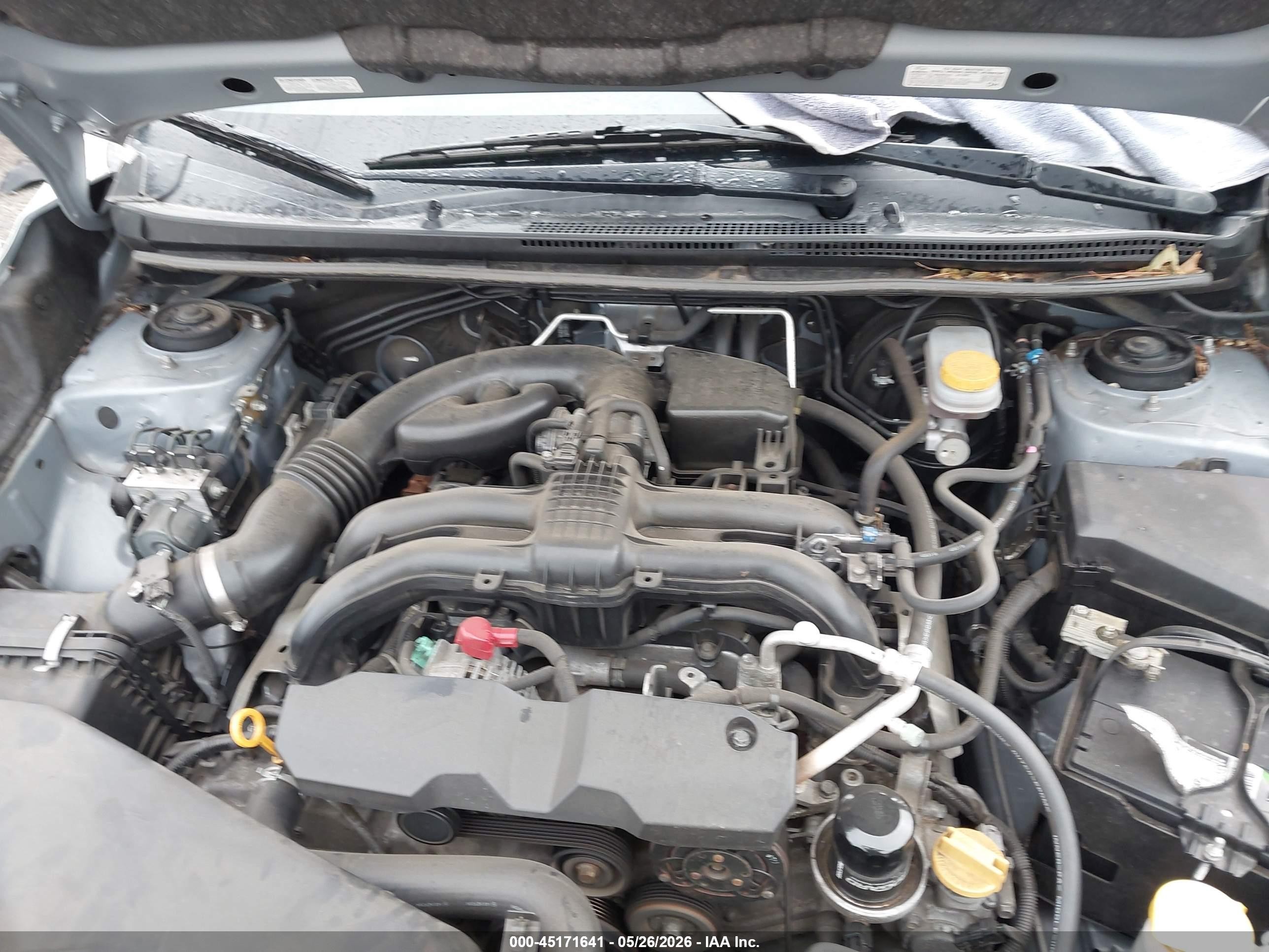 2015 Subaru Impreza 2.0i Silver vin: JF1GJAA68FH002163