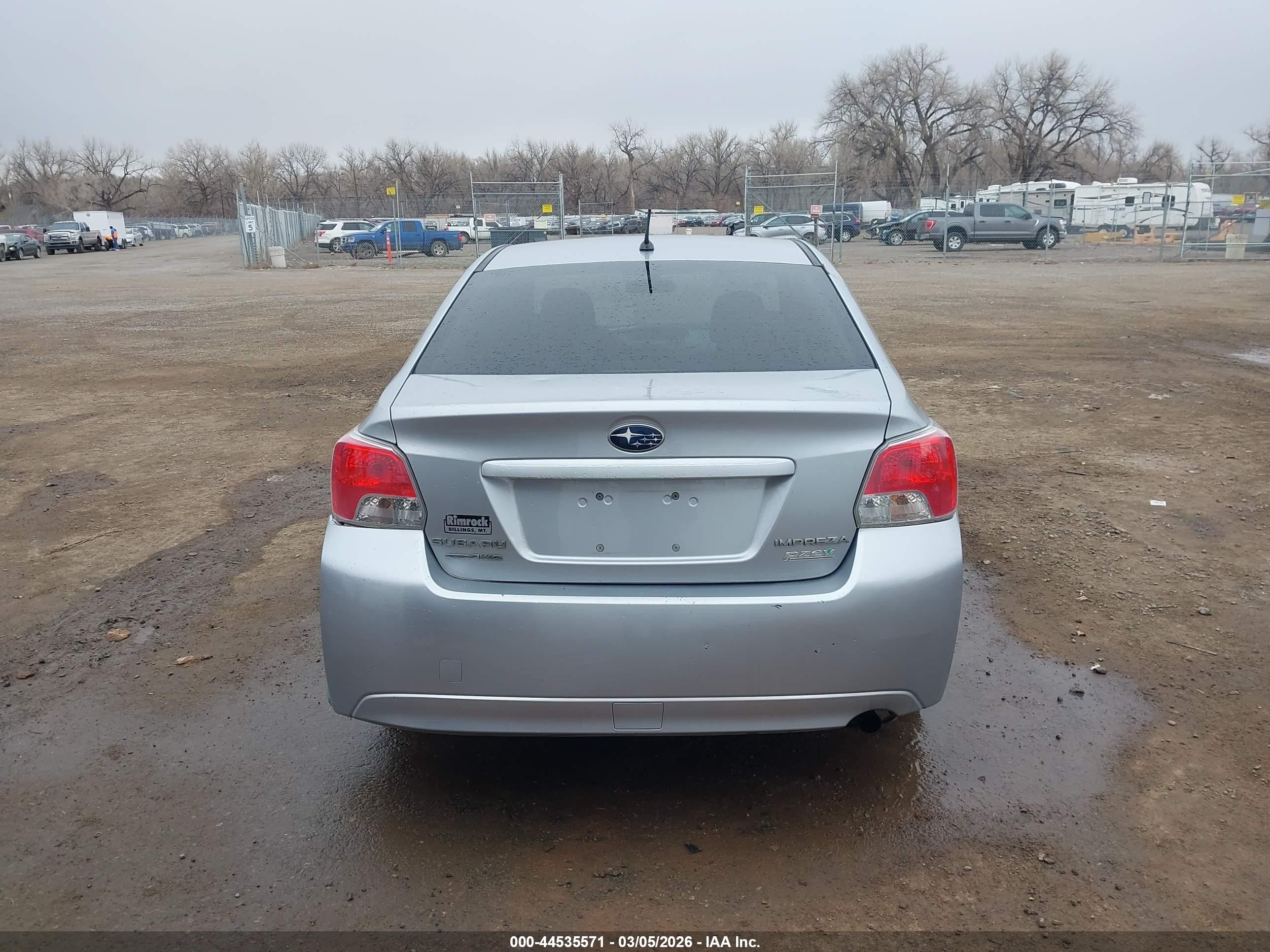 2012 Subaru Impreza 2.0i Silver vin: JF1GJAA6XCH019123