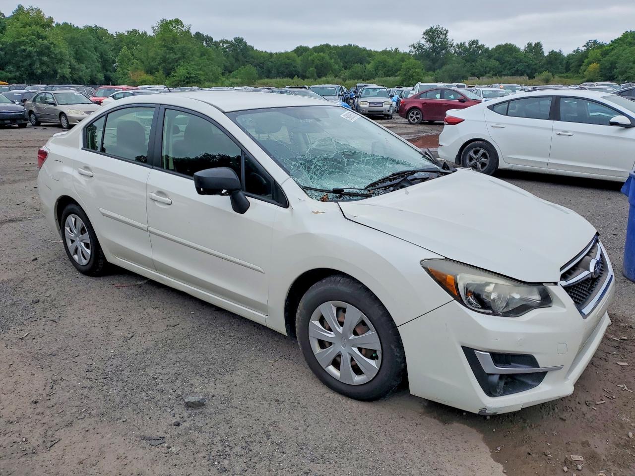 2015 Subaru Impreza White vin: JF1GJAA6XFH013231