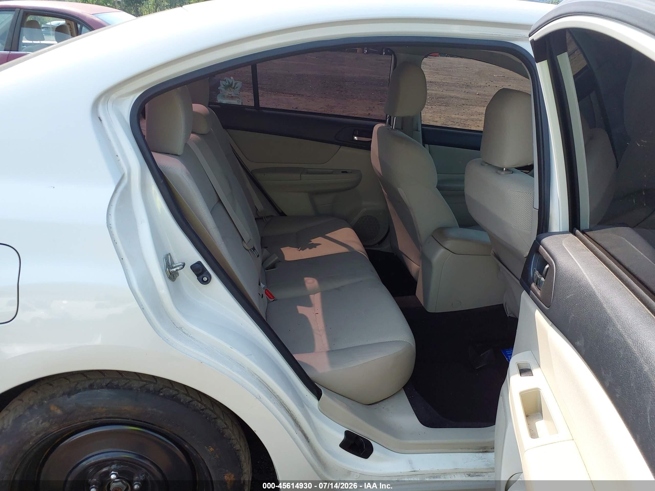 2013 Subaru Impreza 2.0i Premium White vin: JF1GJAB64DH010613