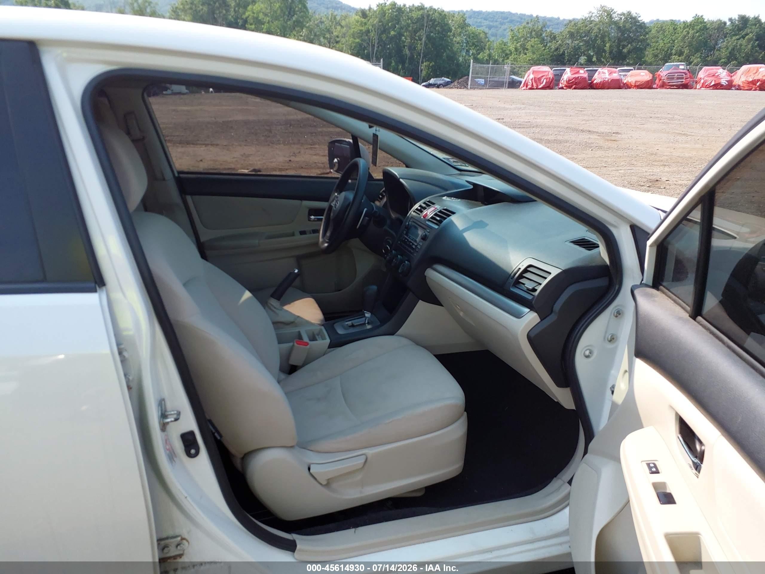 2013 Subaru Impreza 2.0i Premium White vin: JF1GJAB64DH010613