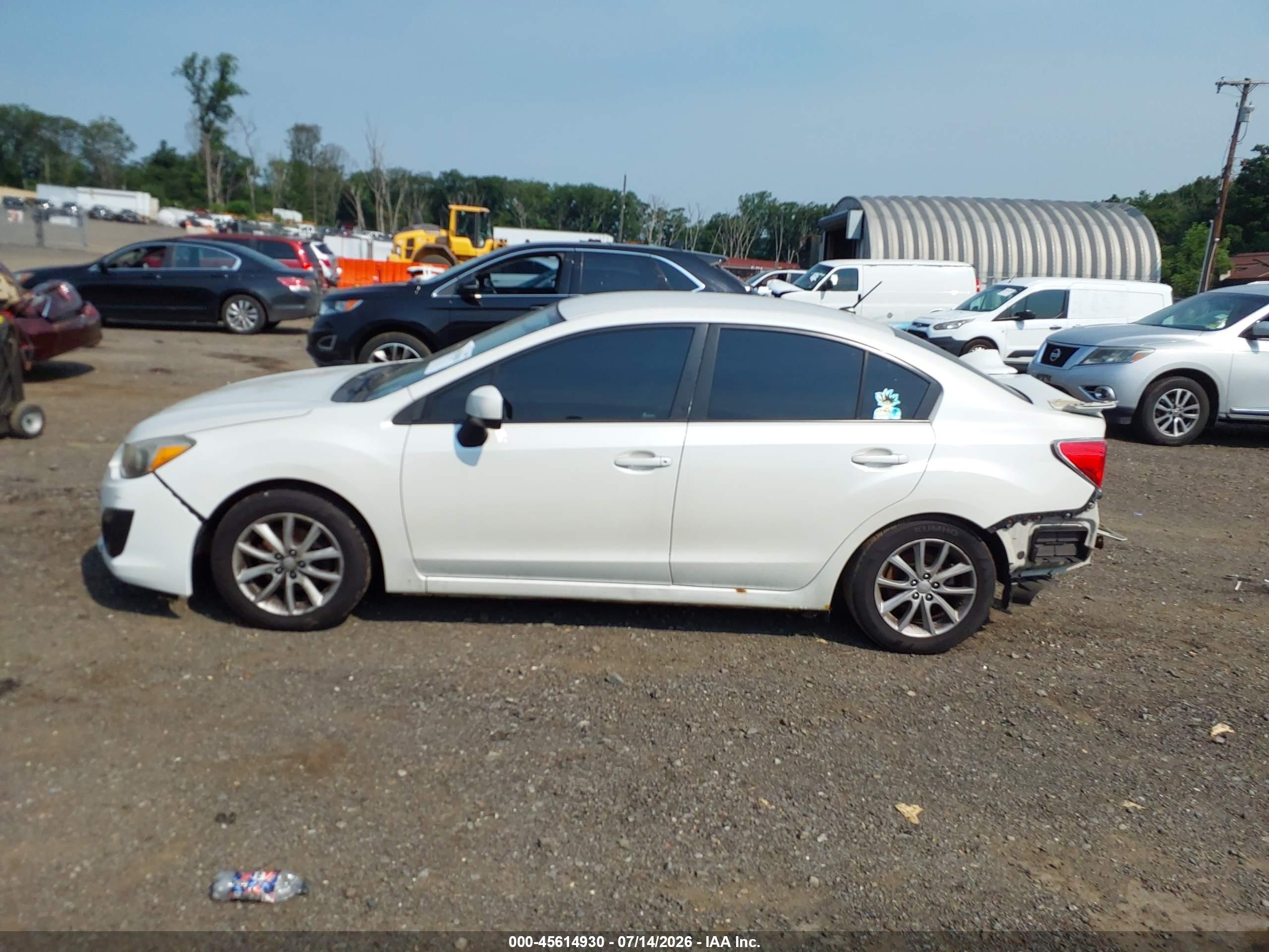 2013 Subaru Impreza 2.0i Premium White vin: JF1GJAB64DH010613