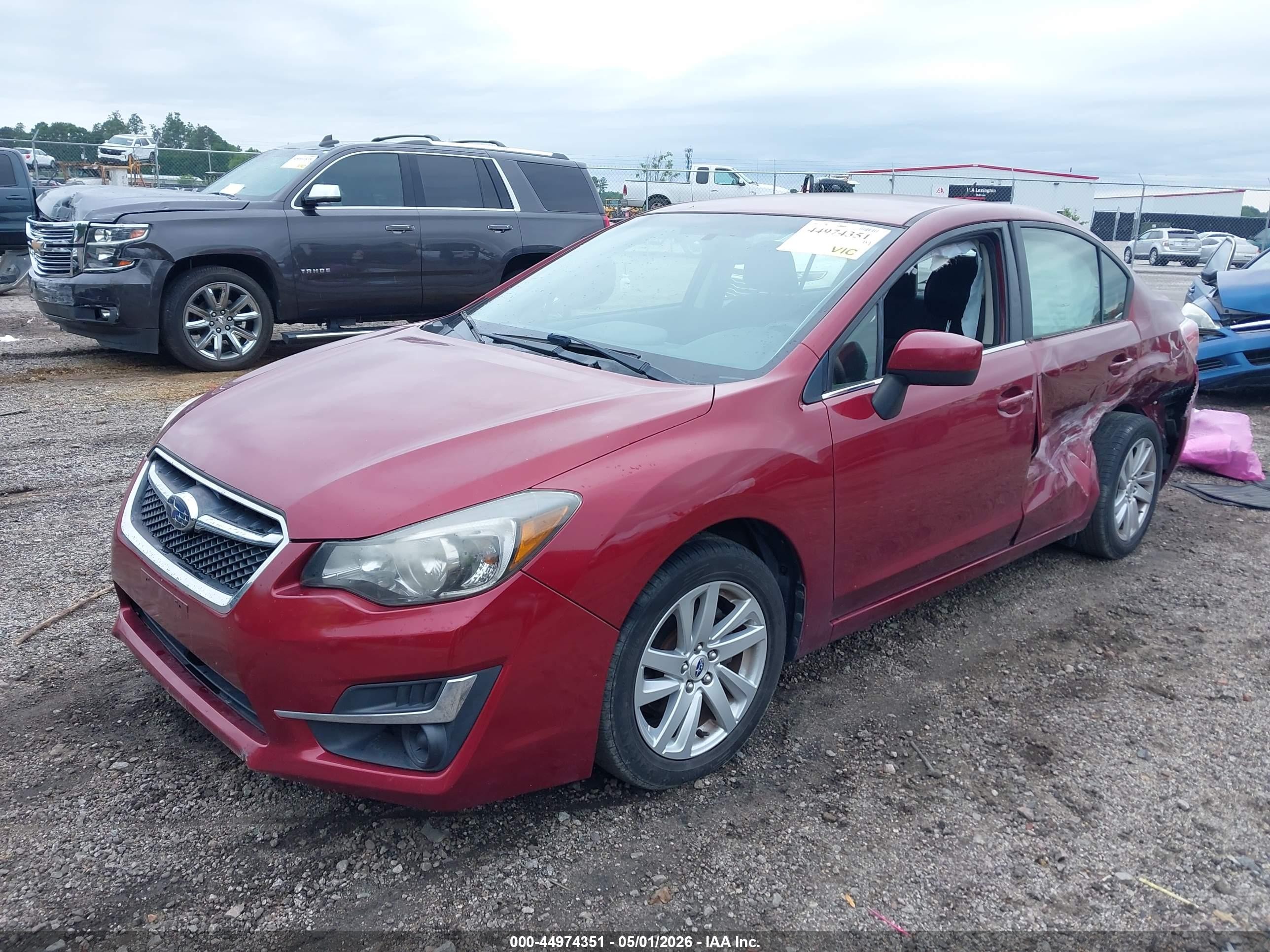 2016 Subaru Impreza 2.0i Premium Red vin: JF1GJAB64GH022541