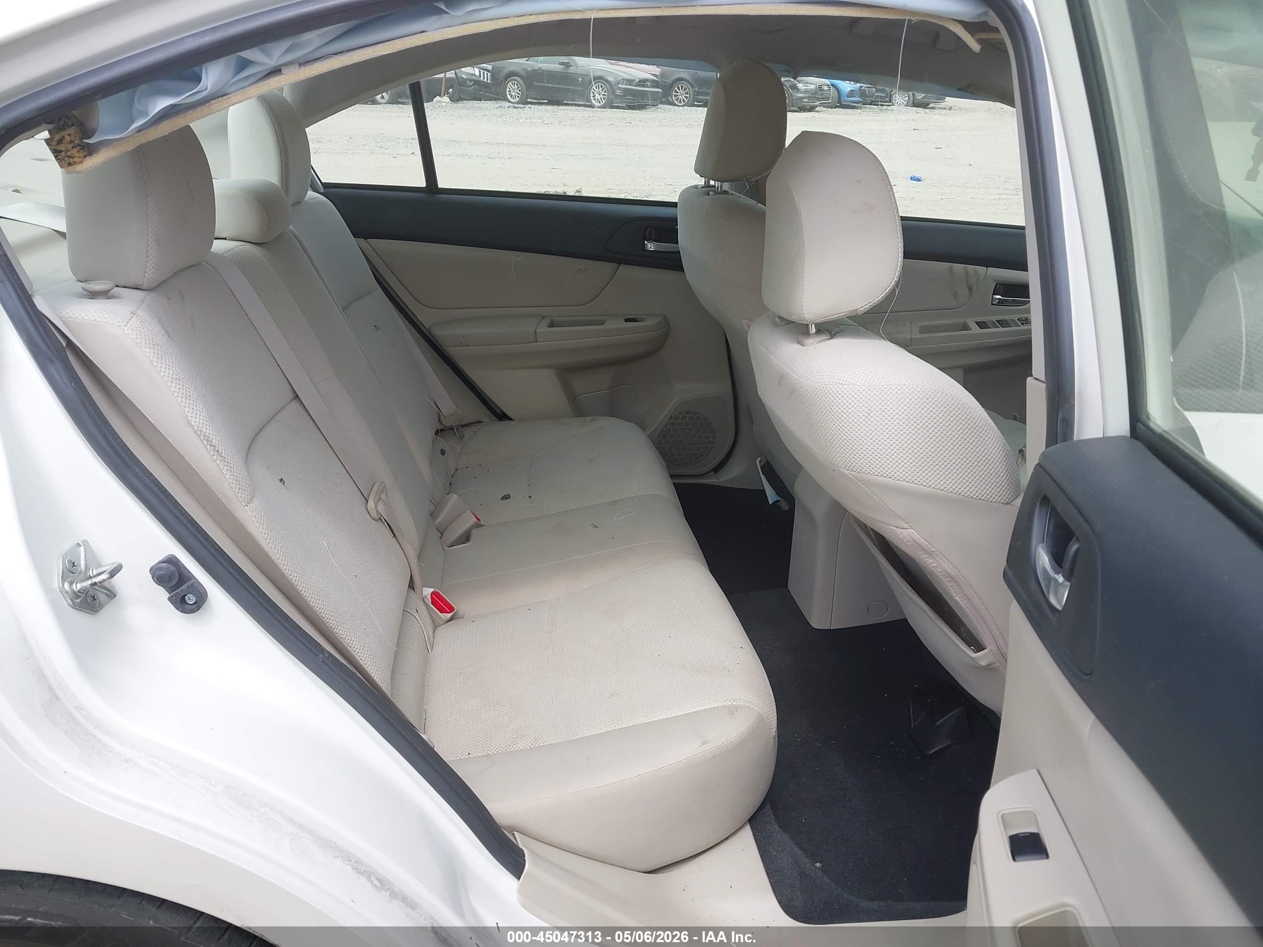 2014 Subaru Impreza 2.0i Premium White vin: JF1GJAB68EH016089