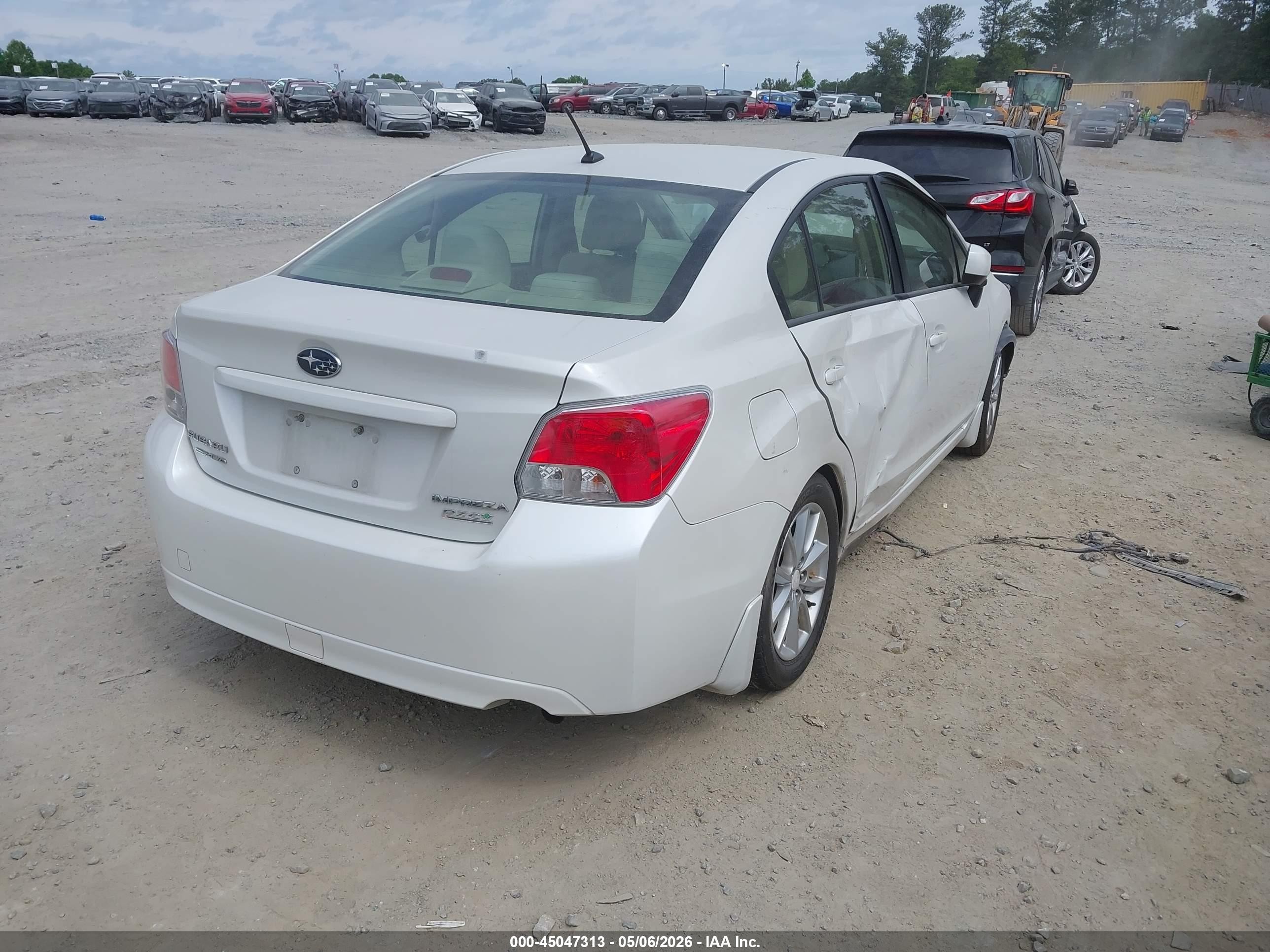 2014 Subaru Impreza 2.0i Premium White vin: JF1GJAB68EH016089