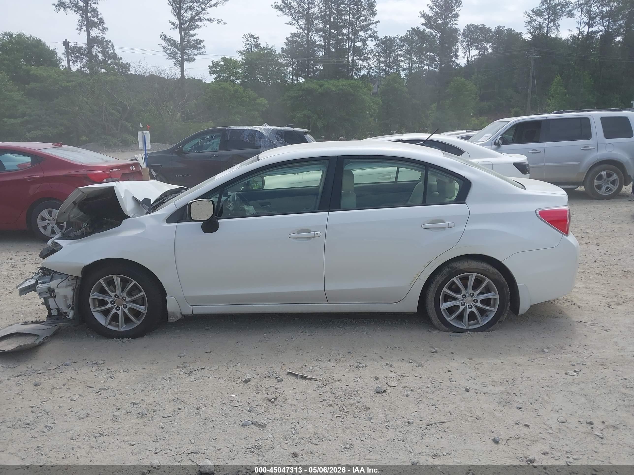 2014 Subaru Impreza 2.0i Premium White vin: JF1GJAB68EH016089