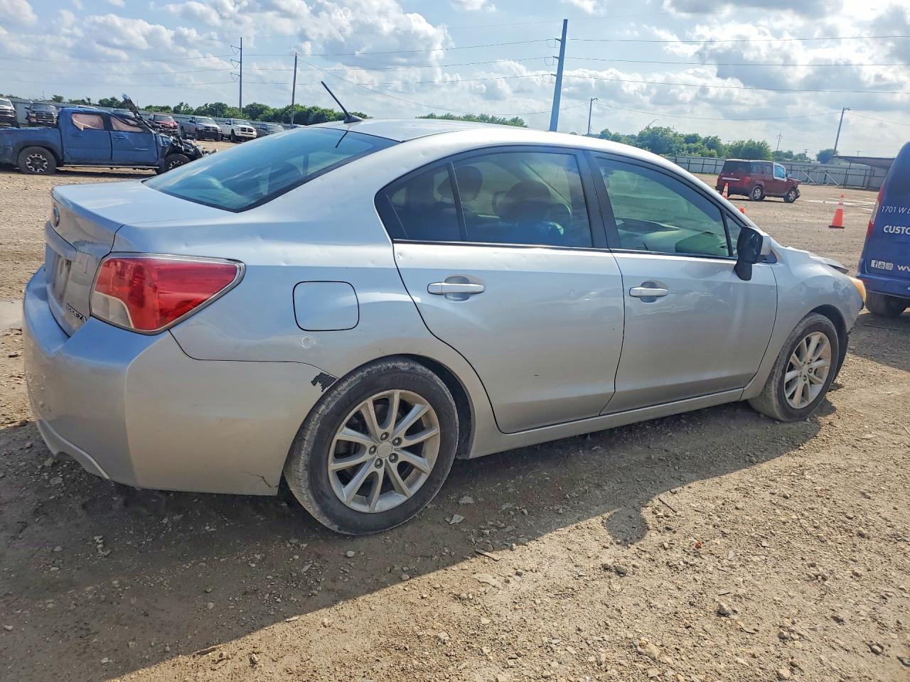 2013 Subaru Impreza Premium Silver vin: JF1GJAC60DH030436
