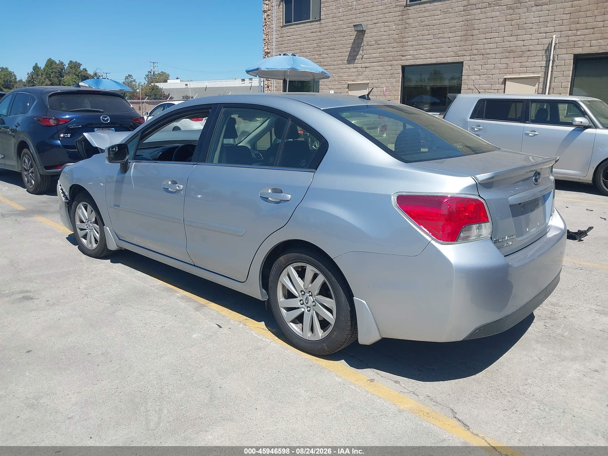 2015 Subaru Impreza 2.0i Premium Серебряный vin: JF1GJAC60FH019973
