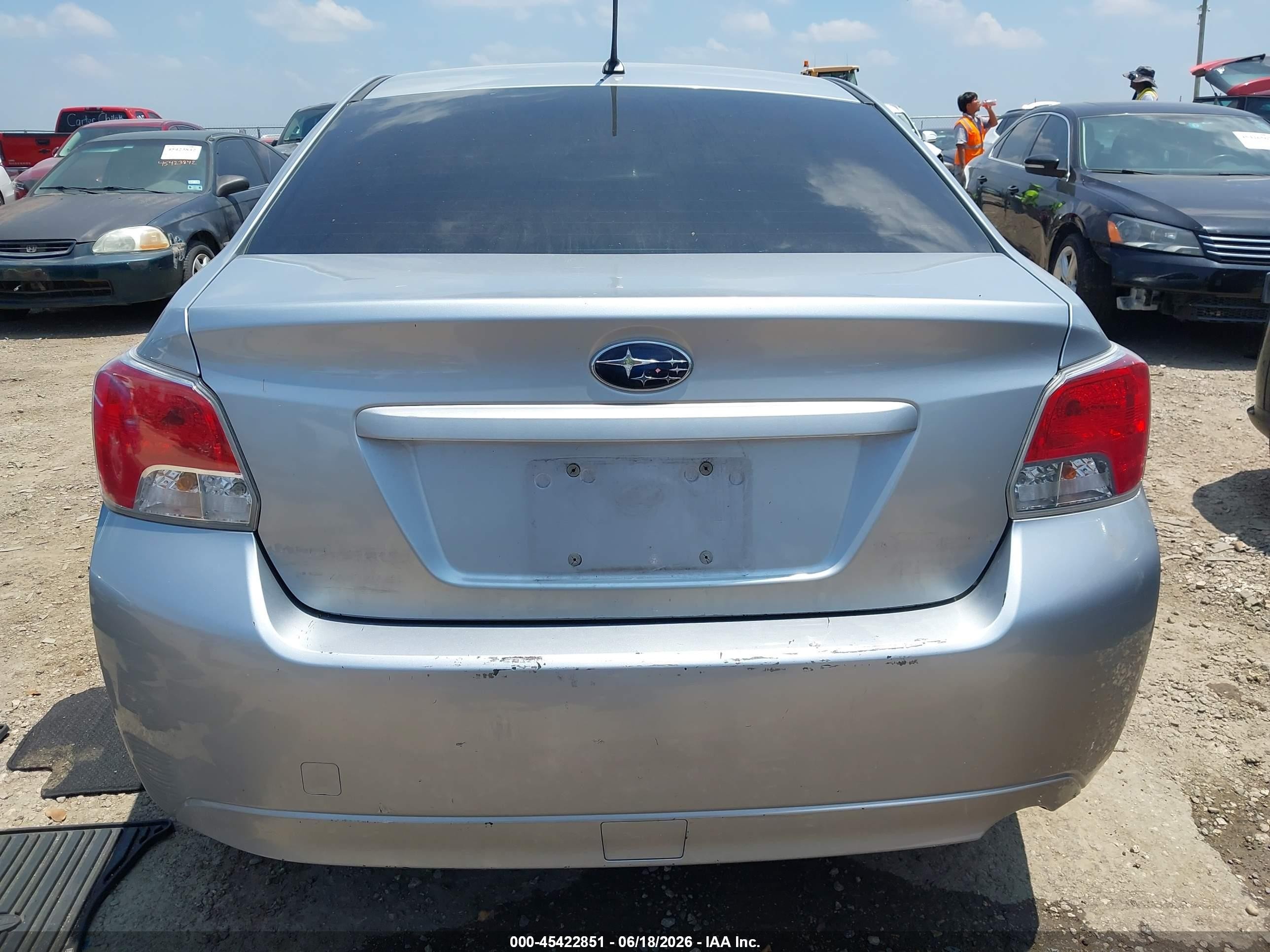 2012 Subaru Impreza 2.0i Premium Silver vin: JF1GJAC61CH030055