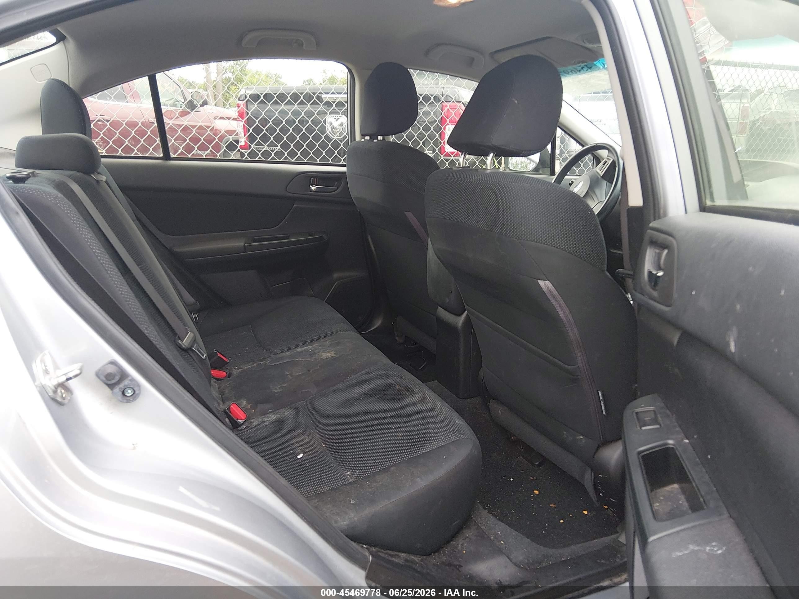 2014 Subaru Impreza 2.0i Premium Gray vin: JF1GJAC61EH015090