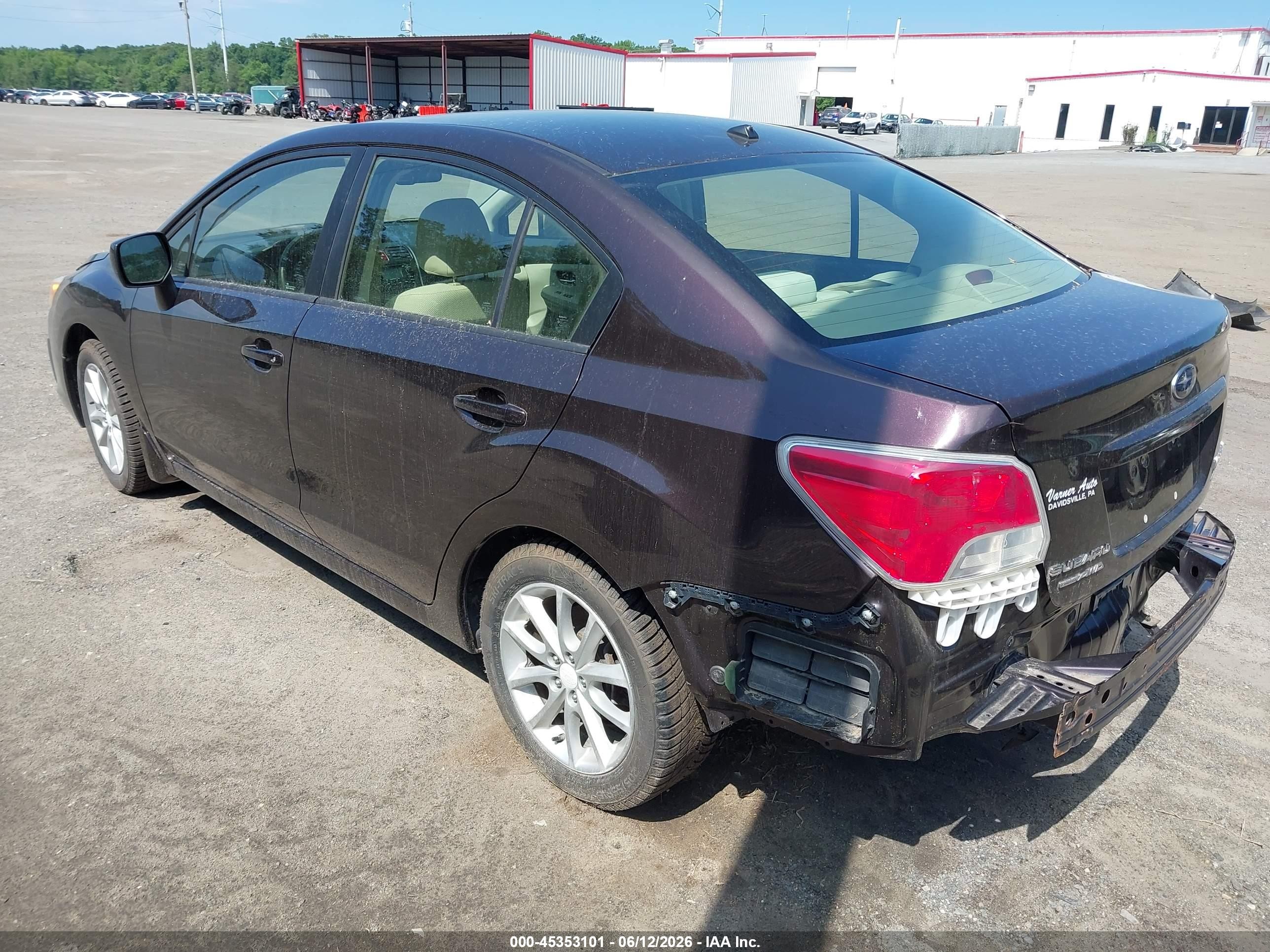 2013 Subaru Impreza 2.0i Premium Burgundy vin: JF1GJAC62DG030671