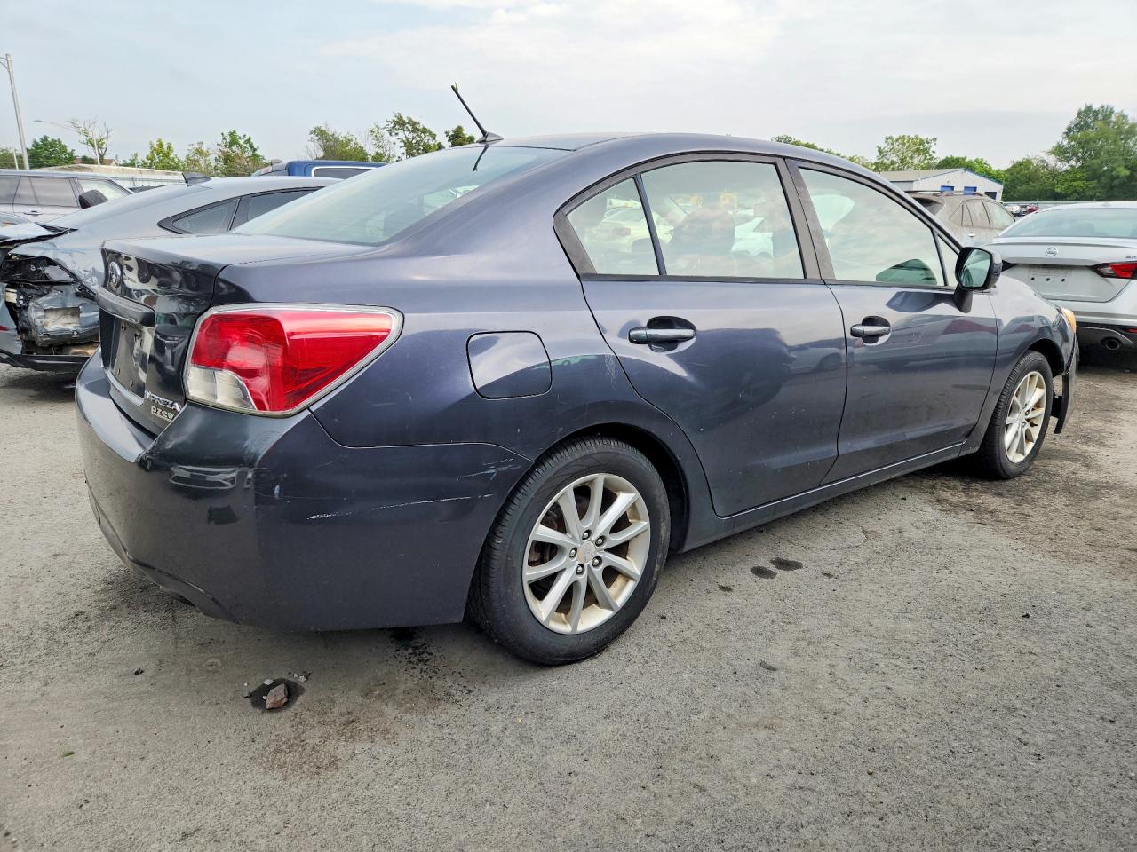 2013 Subaru Impreza Premium Gray vin: JF1GJAC62DH012181