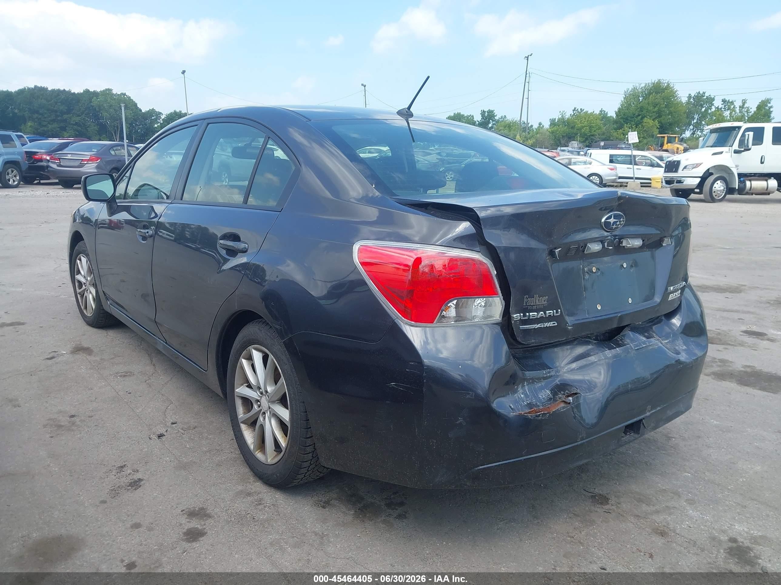 2014 Subaru Impreza 2.0i Premium Gray vin: JF1GJAC62EH007127