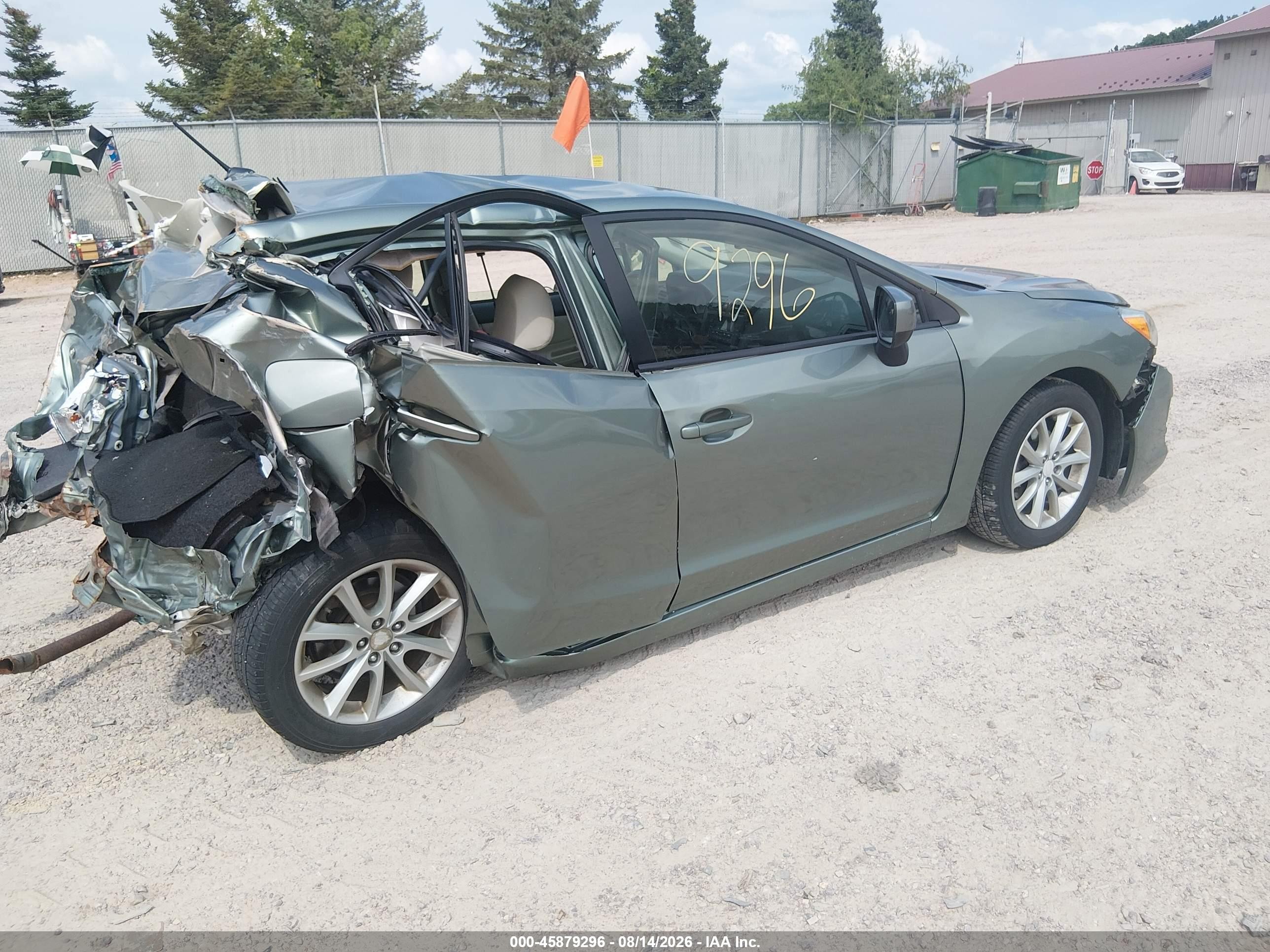 2014 Subaru Impreza 2.0i Premium Green vin: JF1GJAC62EH010514