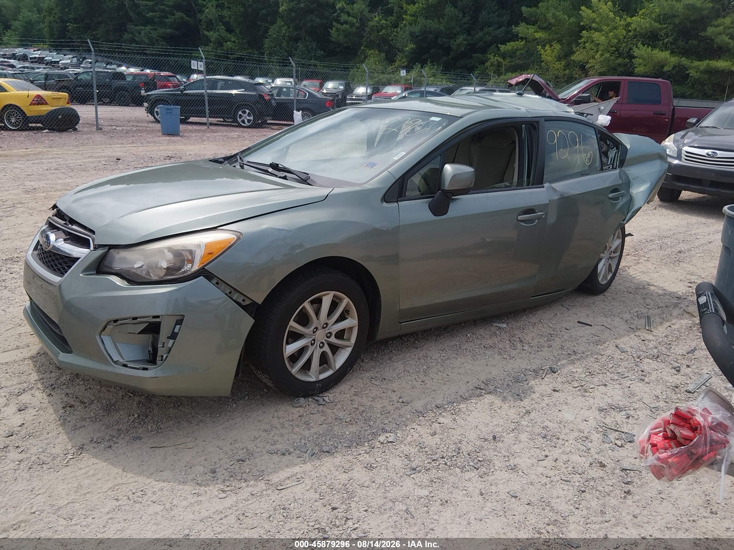2014 Subaru Impreza 2.0i Premium Green vin: JF1GJAC62EH010514