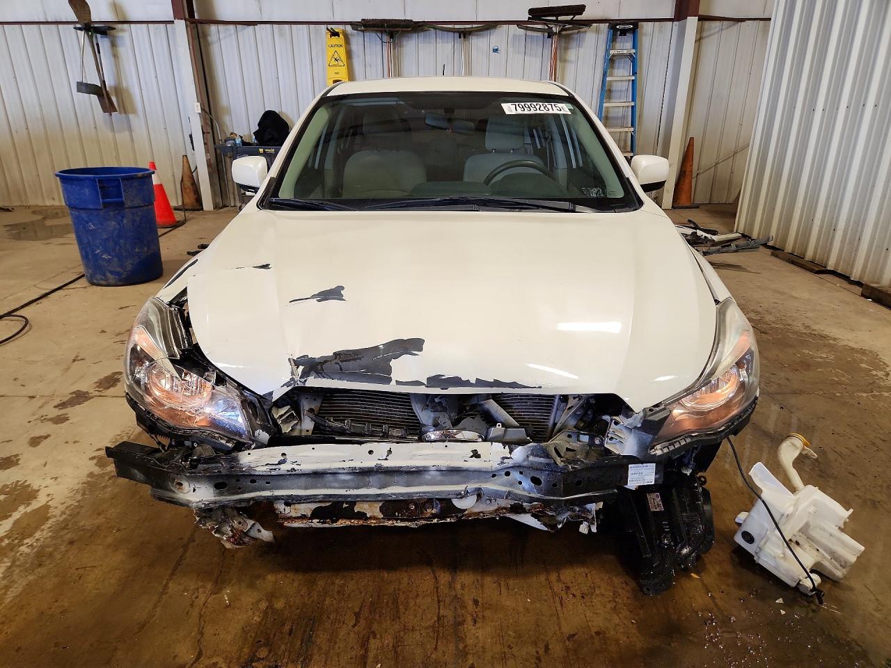 2014 Subaru Impreza Premium White vin: JF1GJAC62EH020010