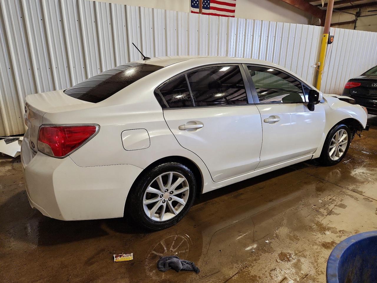 2014 Subaru Impreza Premium White vin: JF1GJAC62EH020010