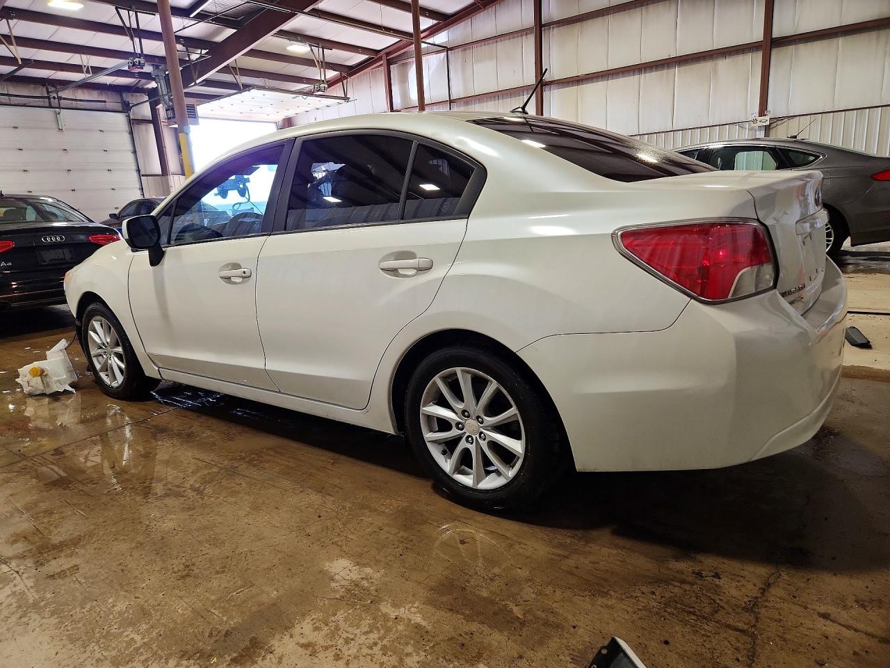 2014 Subaru Impreza Premium White vin: JF1GJAC62EH020010