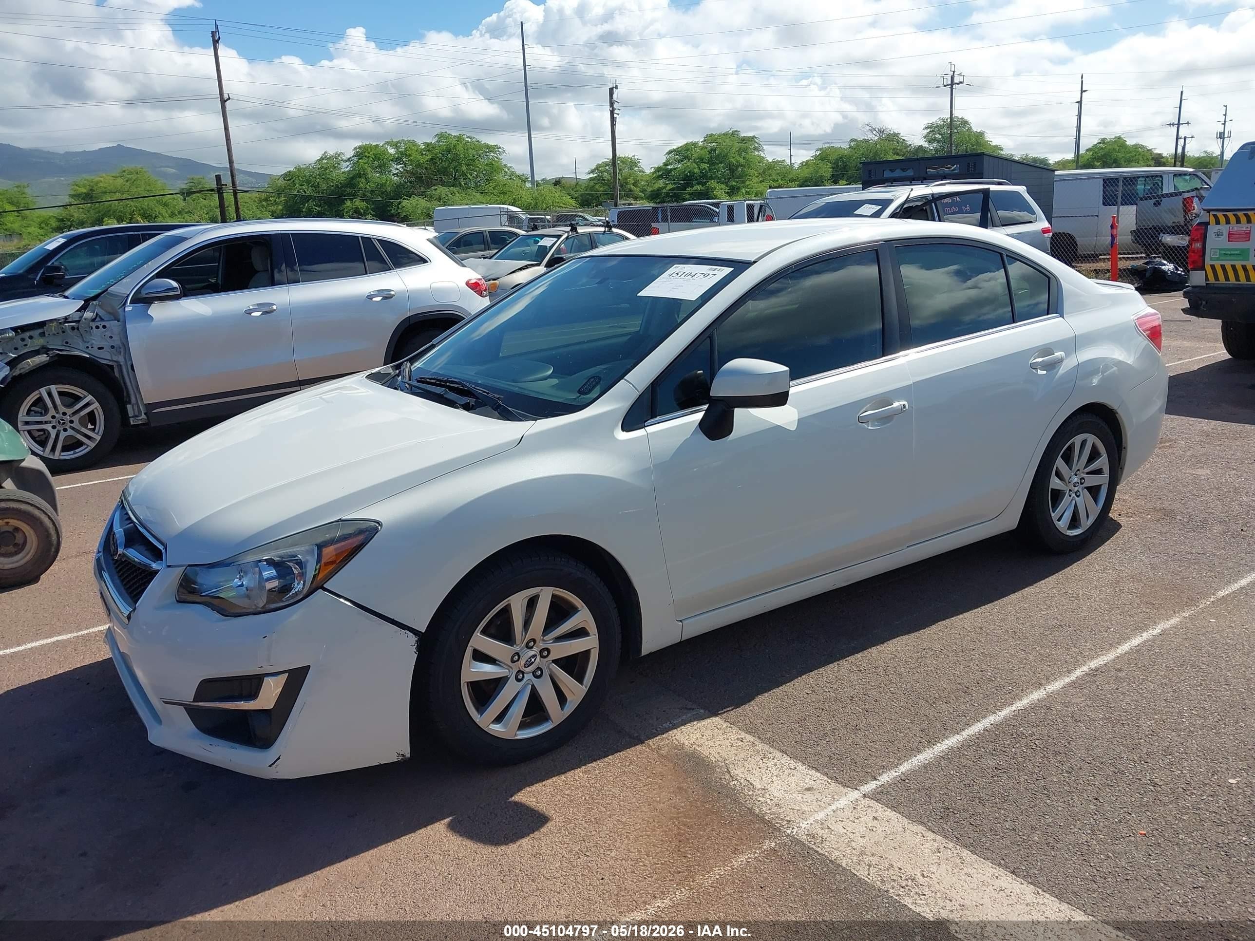 2015 Subaru Impreza 2.0i Premium White vin: JF1GJAC62FH009400
