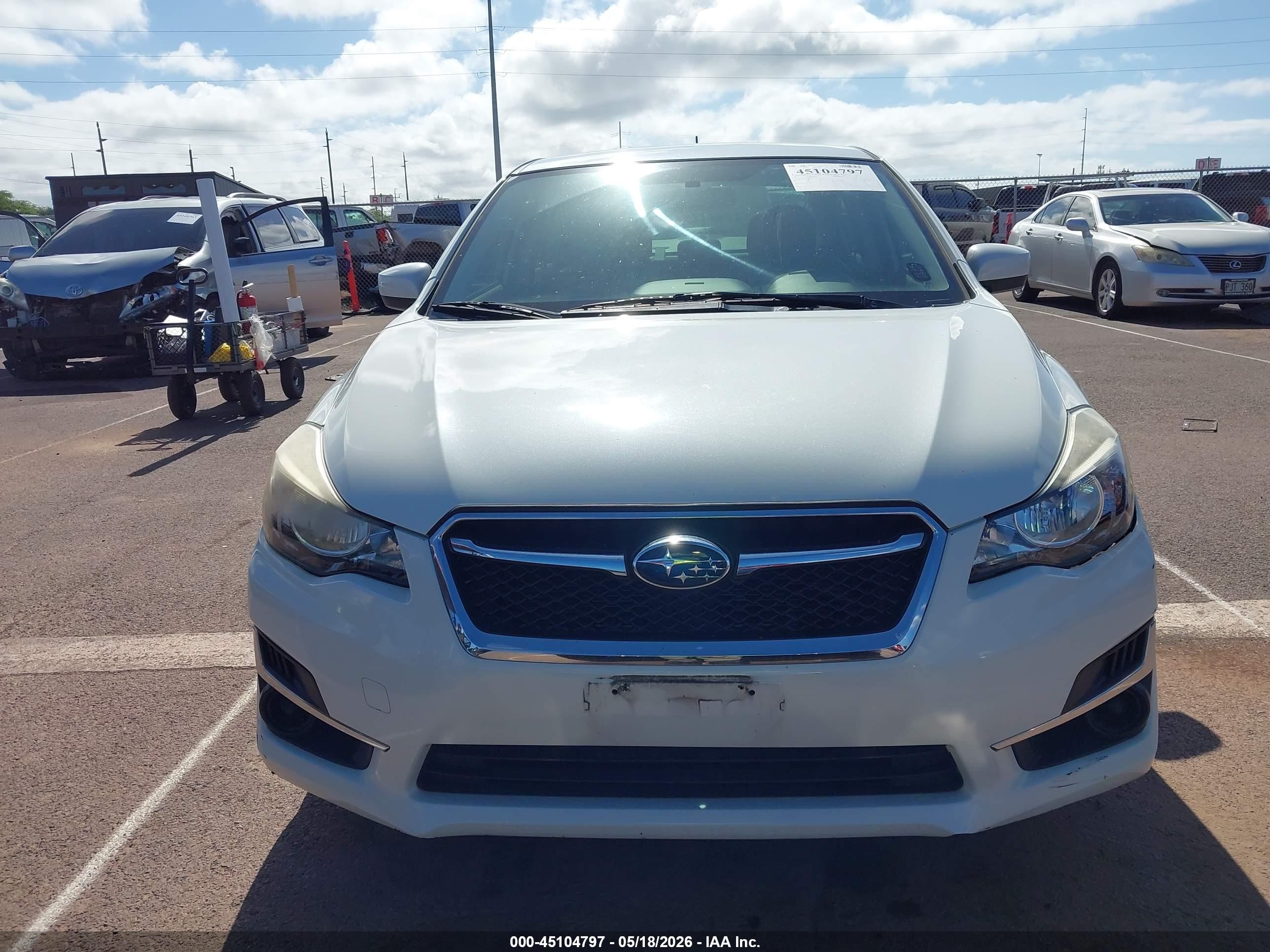 2015 Subaru Impreza 2.0i Premium White vin: JF1GJAC62FH009400