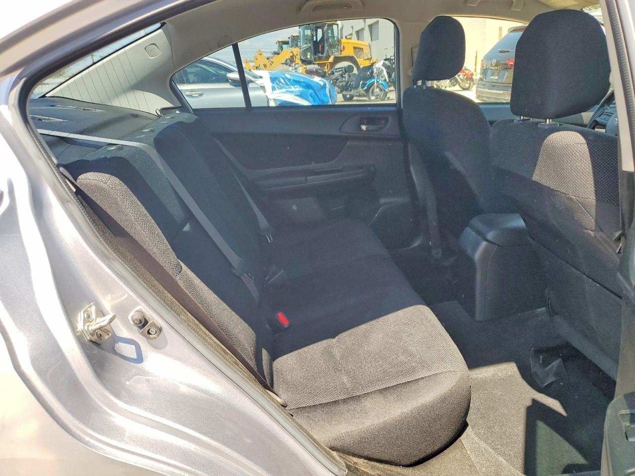 2013 Subaru Impreza Premium Silver vin: JF1GJAC63DH005871