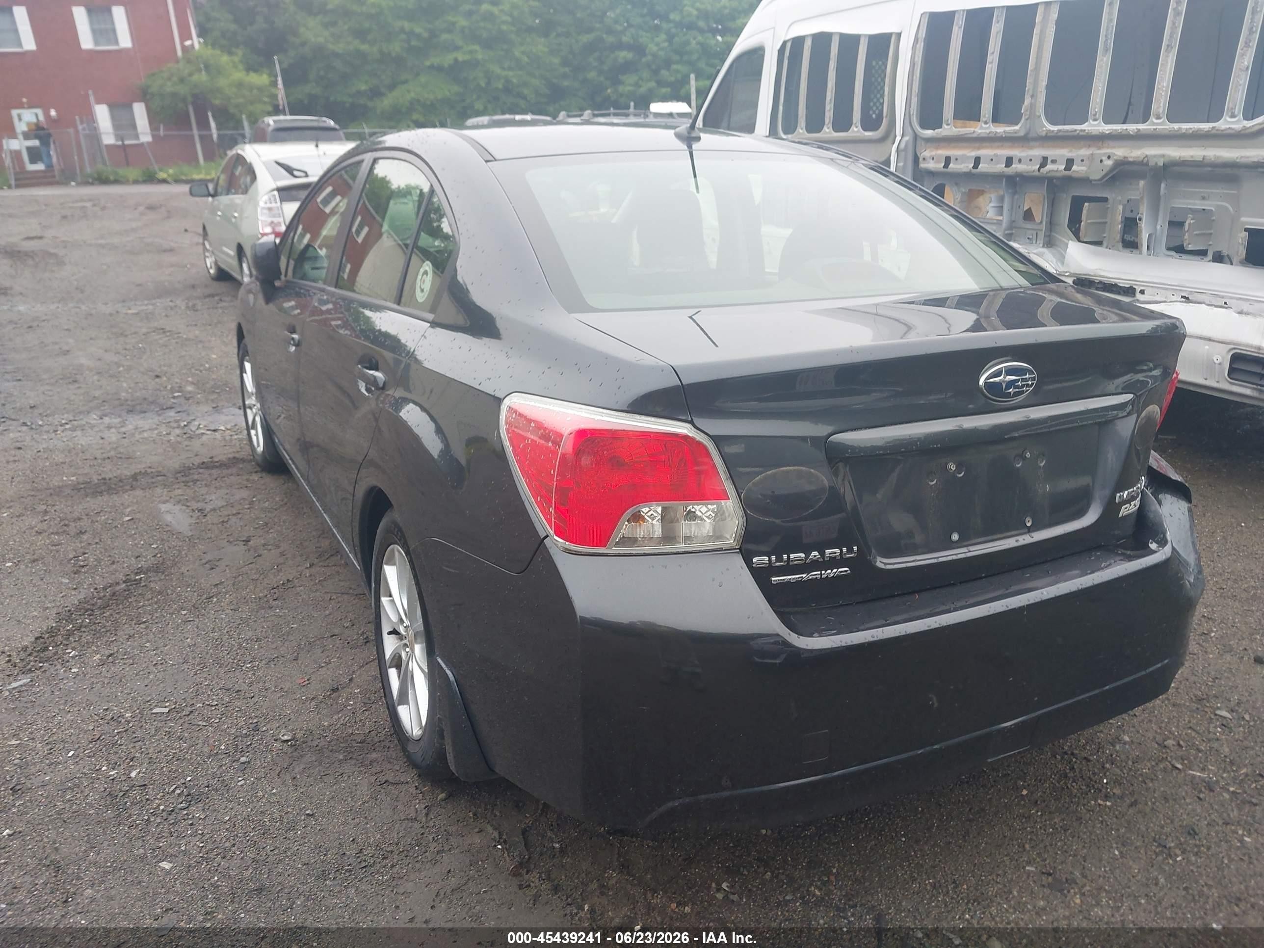 2013 Subaru Impreza 2.0i Premium Gray vin: JF1GJAC63DH020791