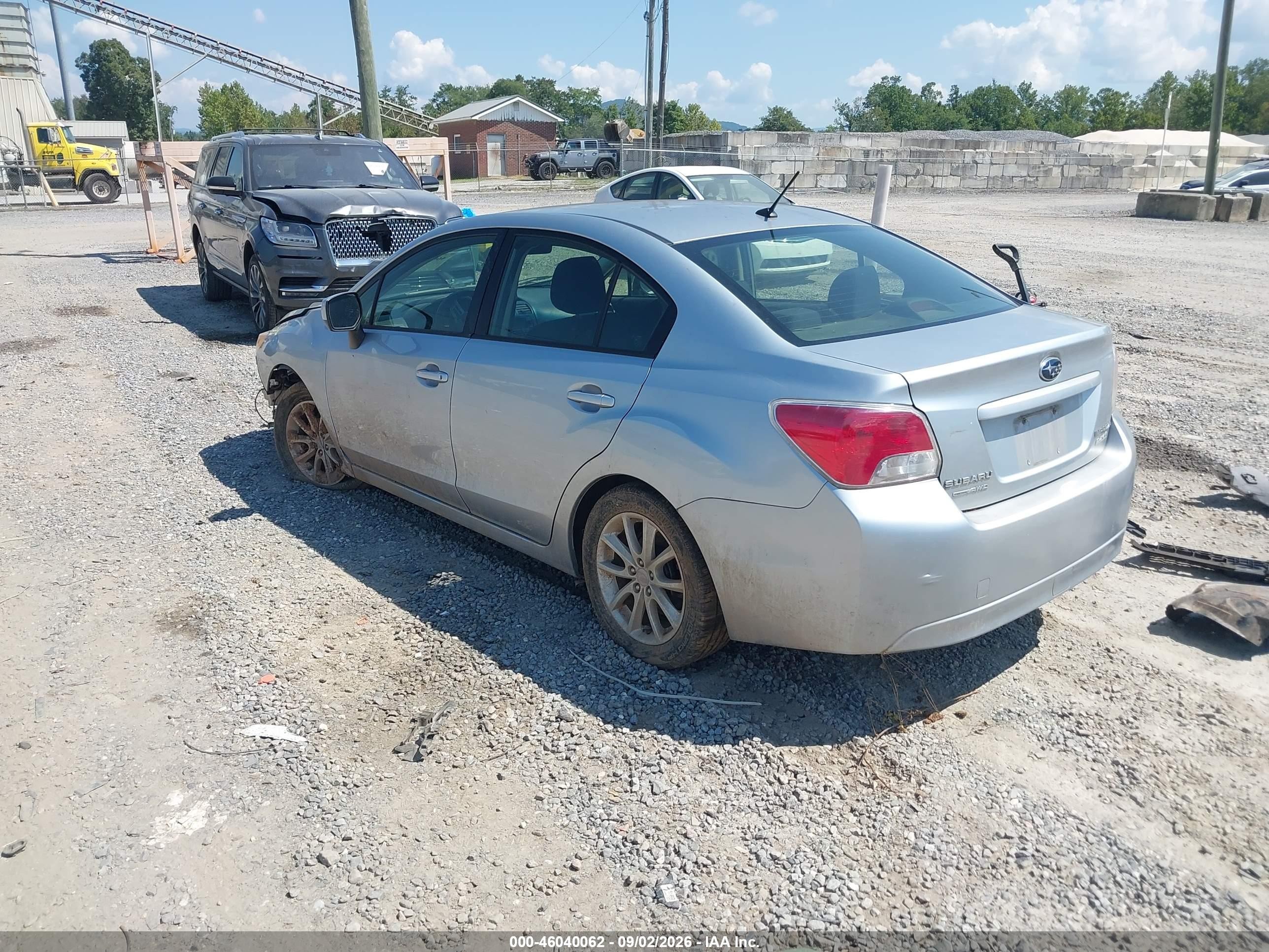 2014 Subaru Impreza 2.0i Premium Silver vin: JF1GJAC63EH021070