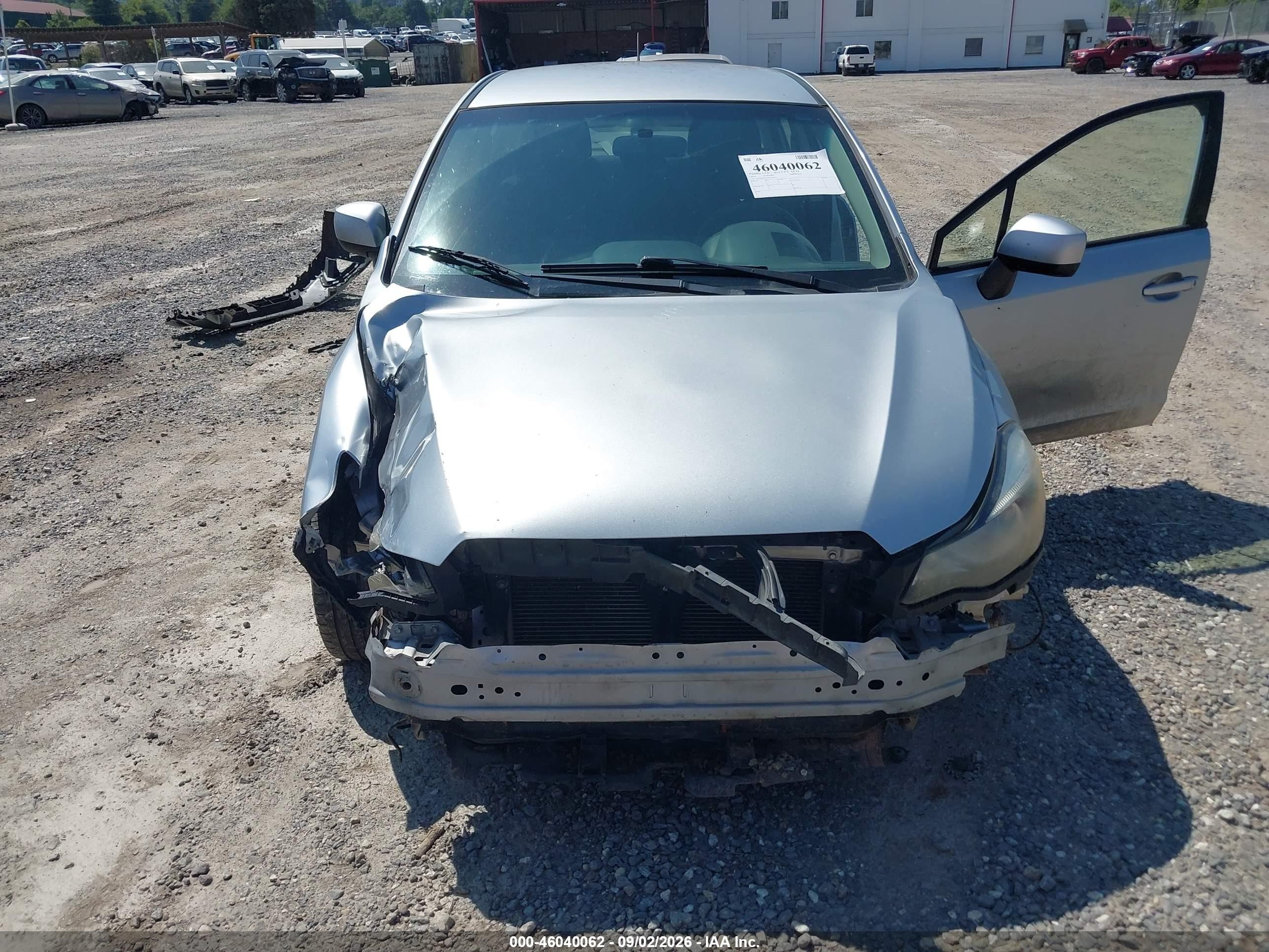 2014 Subaru Impreza 2.0i Premium Silver vin: JF1GJAC63EH021070