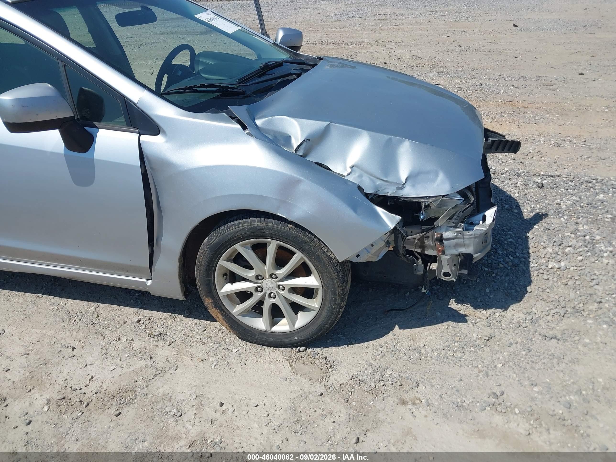2014 Subaru Impreza 2.0i Premium Silver vin: JF1GJAC63EH021070