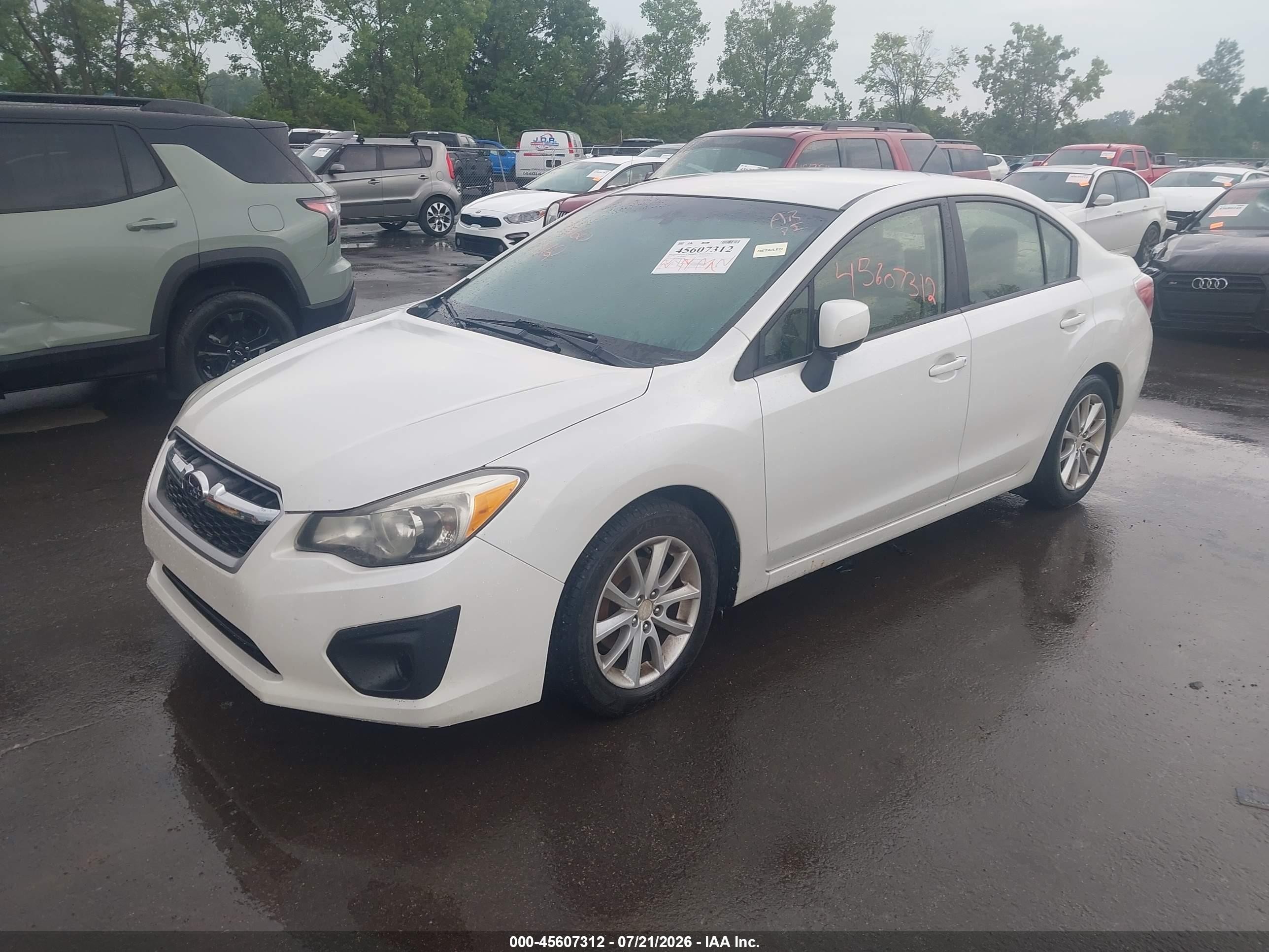 2013 Subaru Impreza 2.0i Premium White vin: JF1GJAC64DH028530