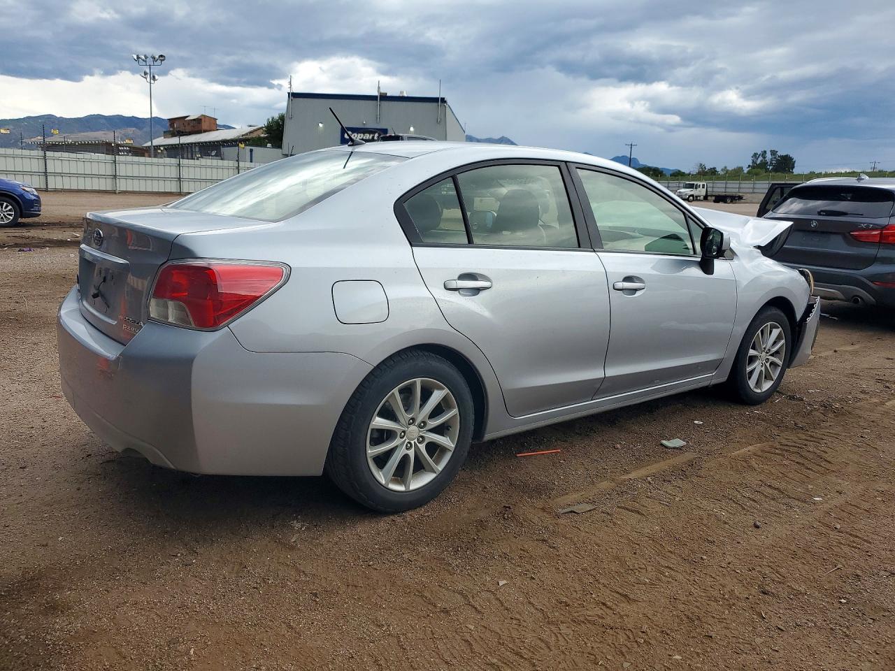 2013 Subaru Impreza Premium Silver vin: JF1GJAC64DH032075