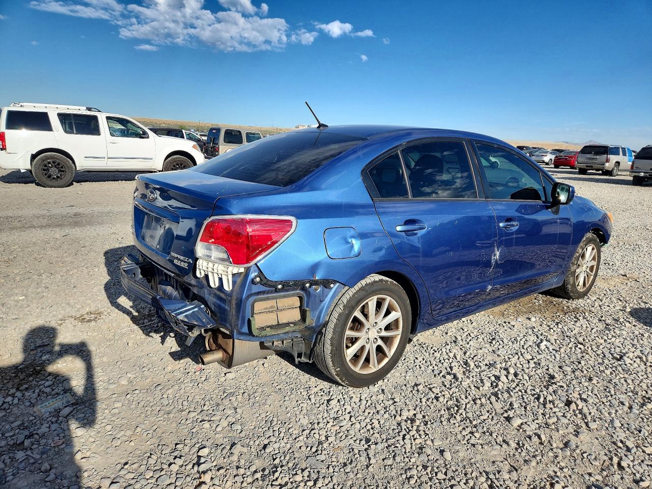 2014 Subaru Impreza Premium Синий vin: JF1GJAC64EH020557