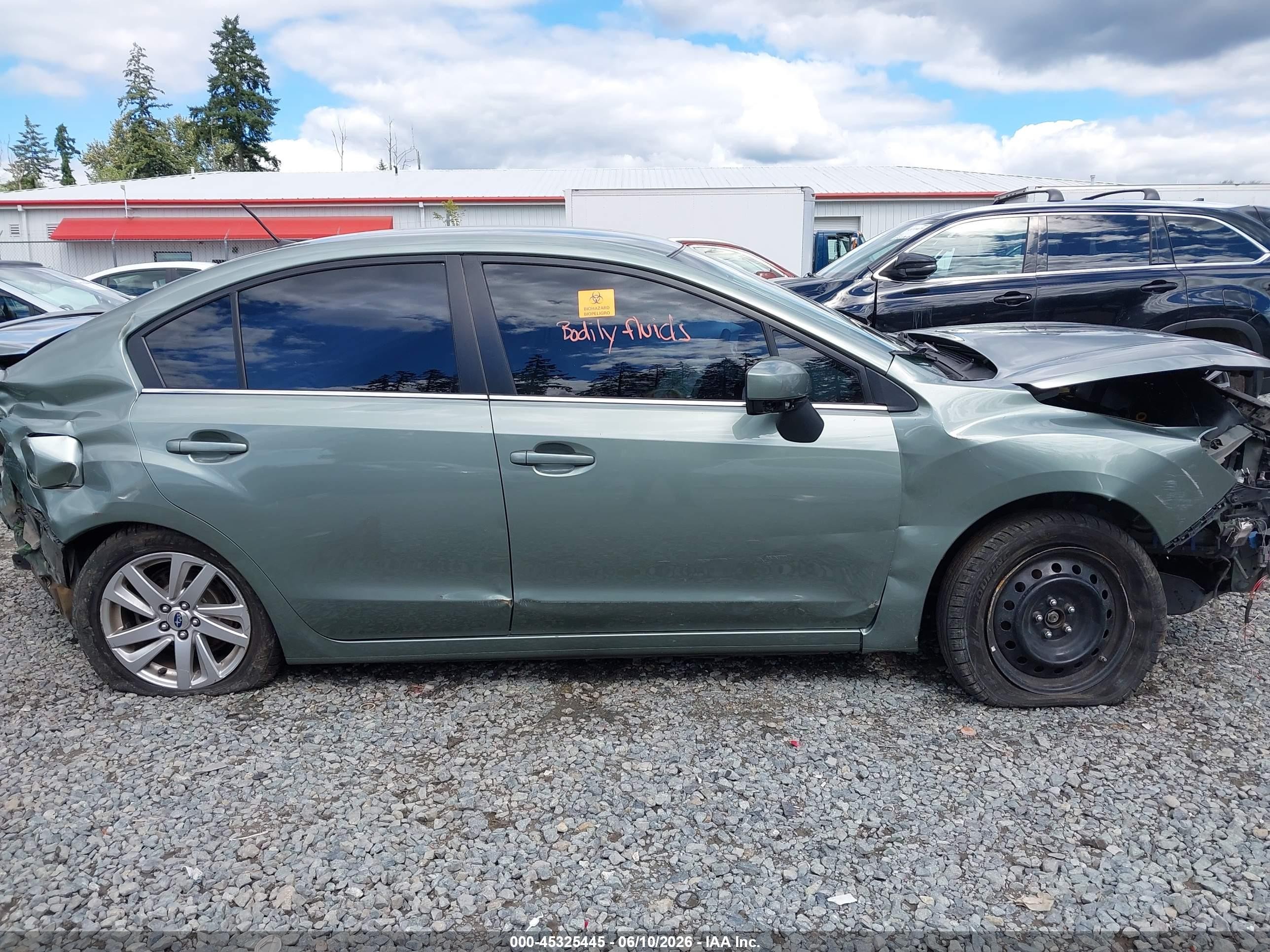 2015 Subaru Impreza 2.0i Premium Green vin: JF1GJAC64FH013271