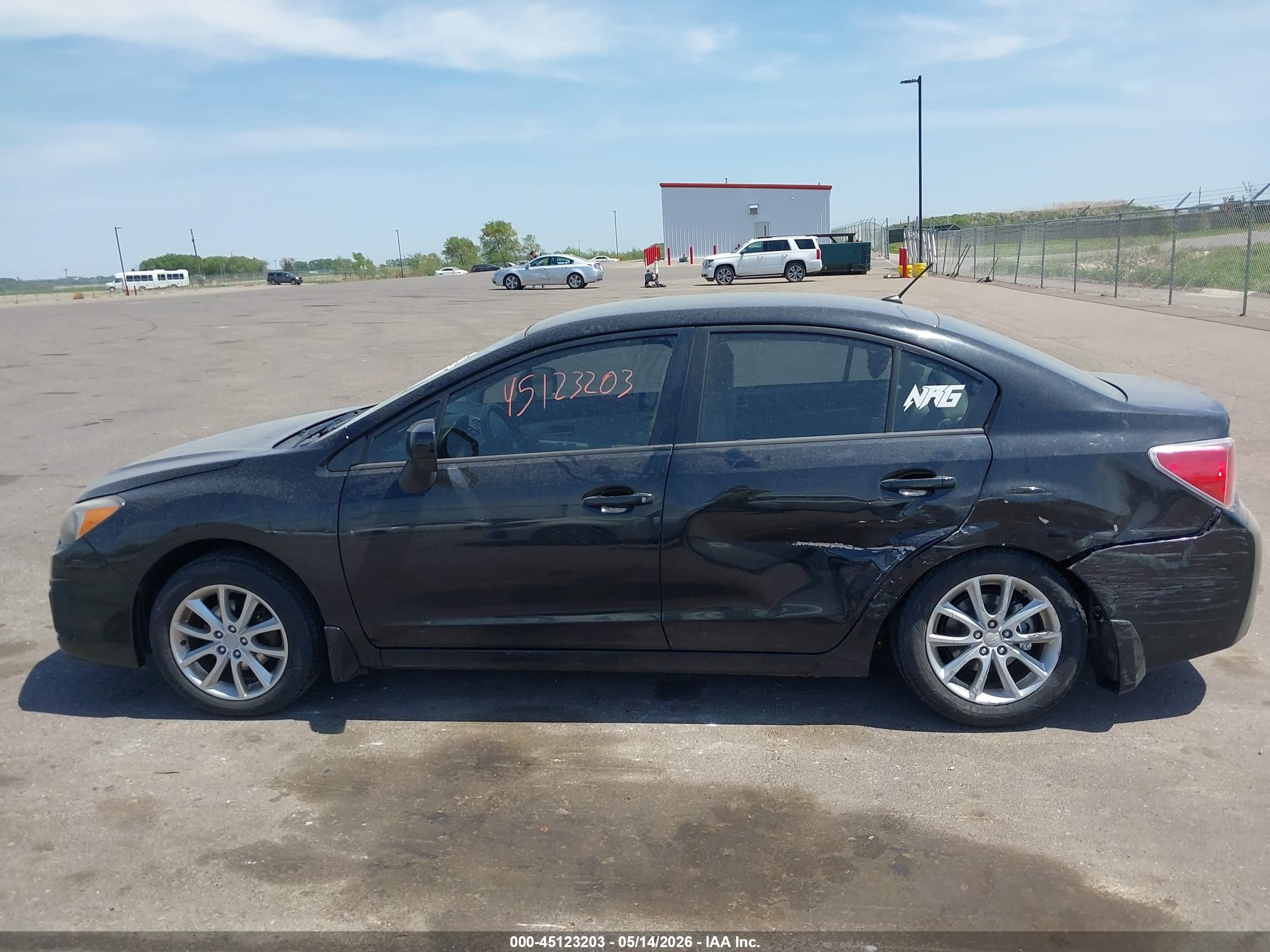 2014 Subaru Impreza 2.0i Premium Black vin: JF1GJAC65EH004190