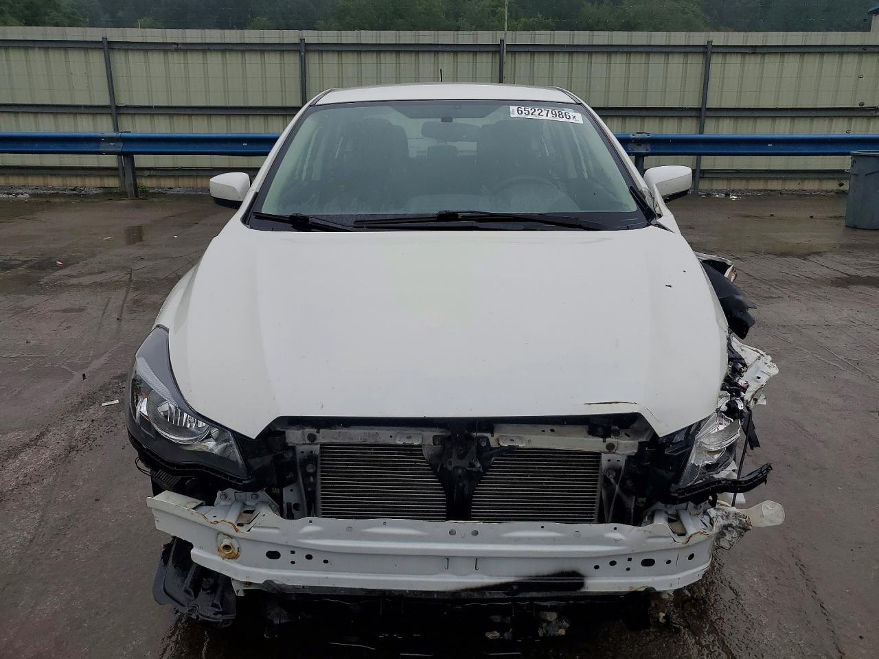 2015 Subaru Impreza Premium White vin: JF1GJAC65FH024750