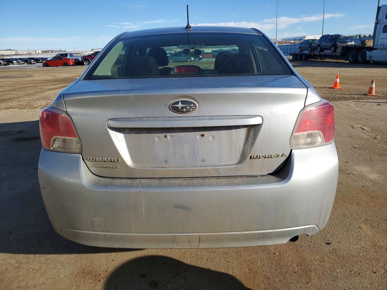 2014 Subaru Impreza Premium Silver vin: JF1GJAC67EH003347