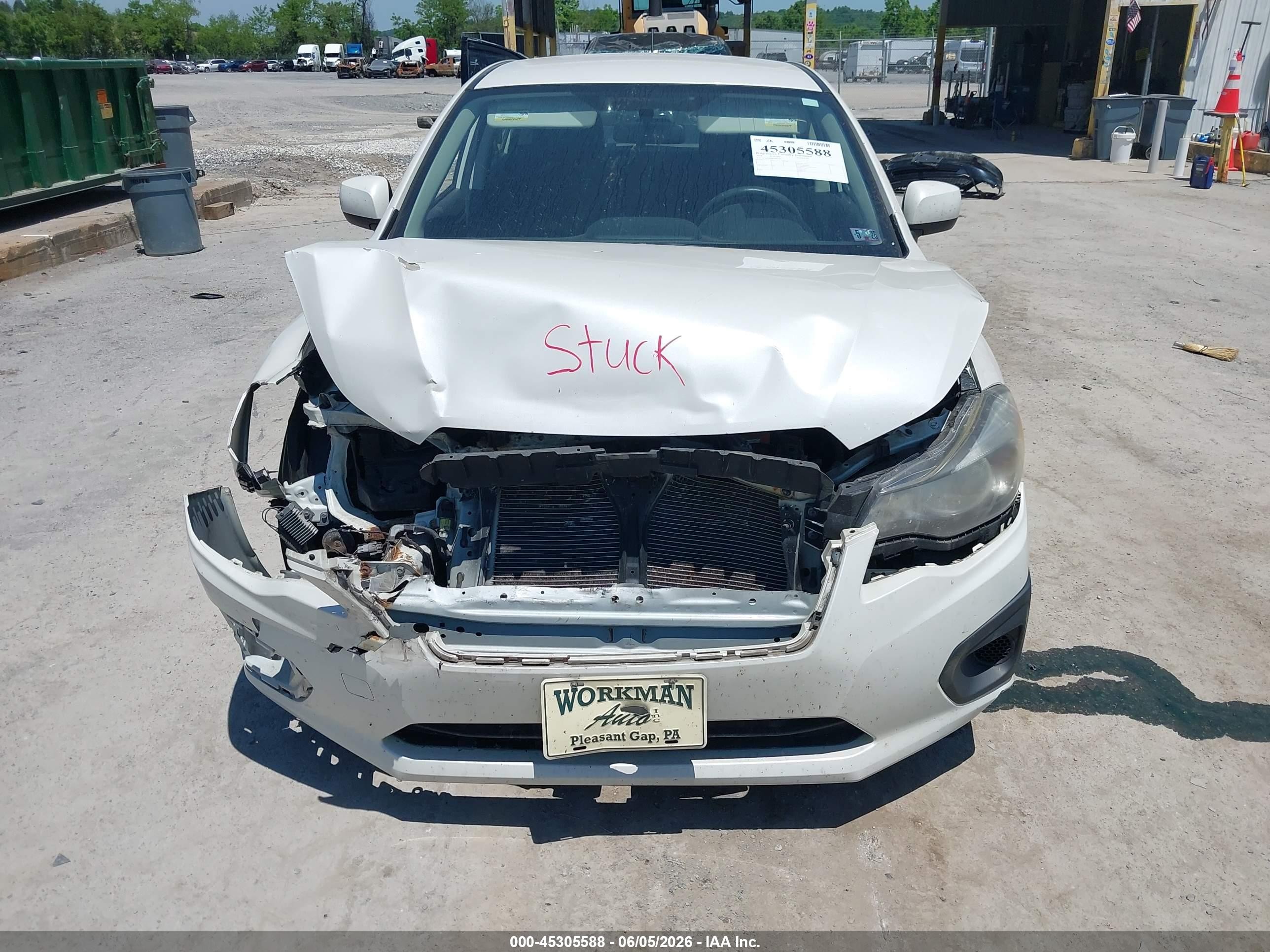 2014 Subaru Impreza 2.0i Premium White vin: JF1GJAC67EH007589
