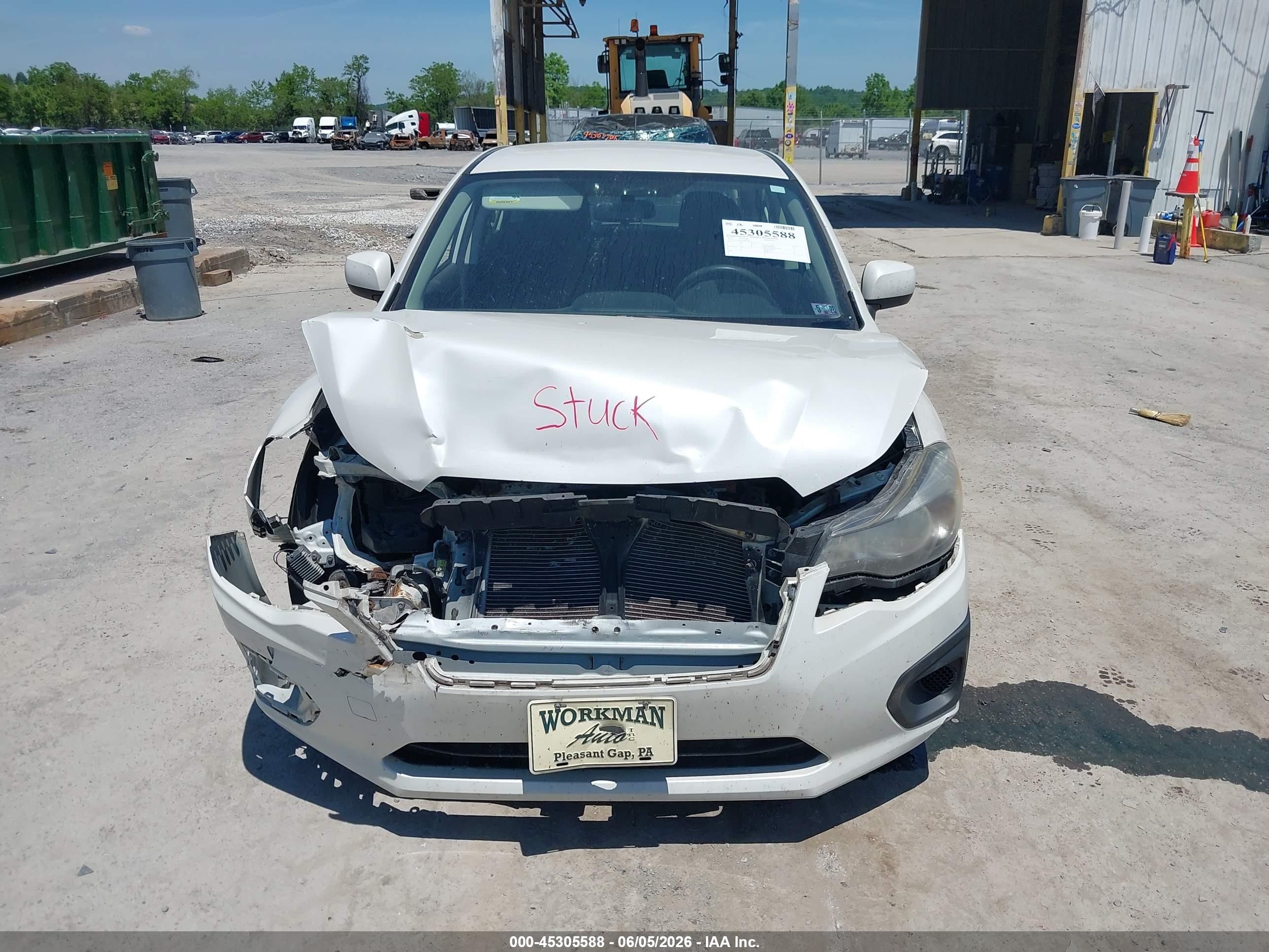 2014 Subaru Impreza 2.0i Premium White vin: JF1GJAC67EH007589