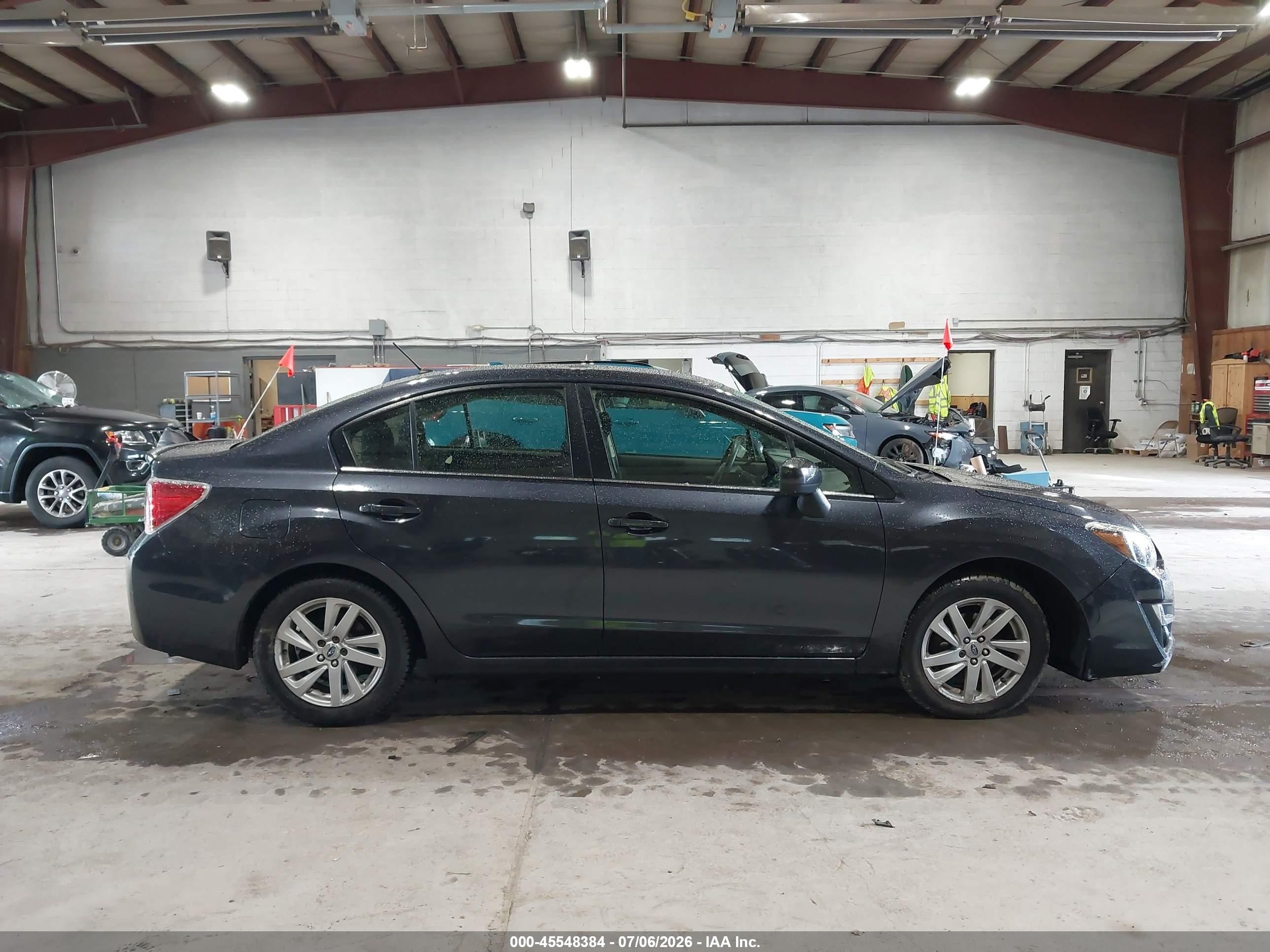 2015 Subaru Impreza 2.0i Premium Gray vin: JF1GJAC67FH002085