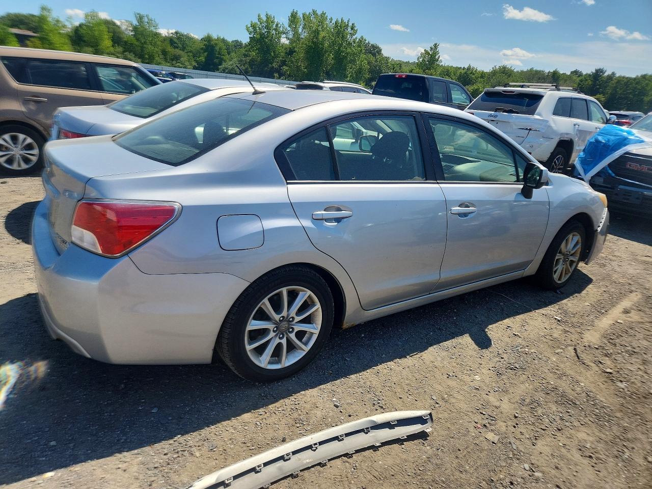 2012 Subaru Impreza Premium Silver vin: JF1GJAC68CH023250