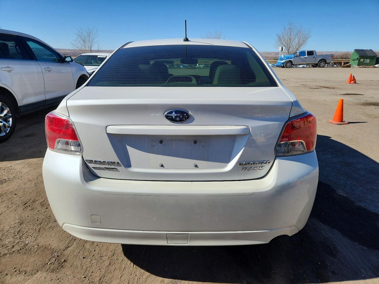 2013 Subaru Impreza Premium White vin: JF1GJAC68DH036131