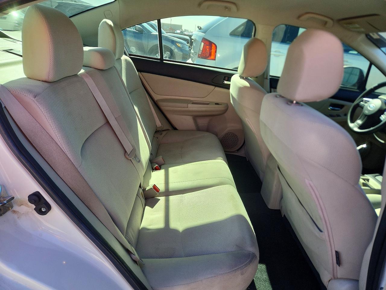 2013 Subaru Impreza Premium White vin: JF1GJAC68DH036131