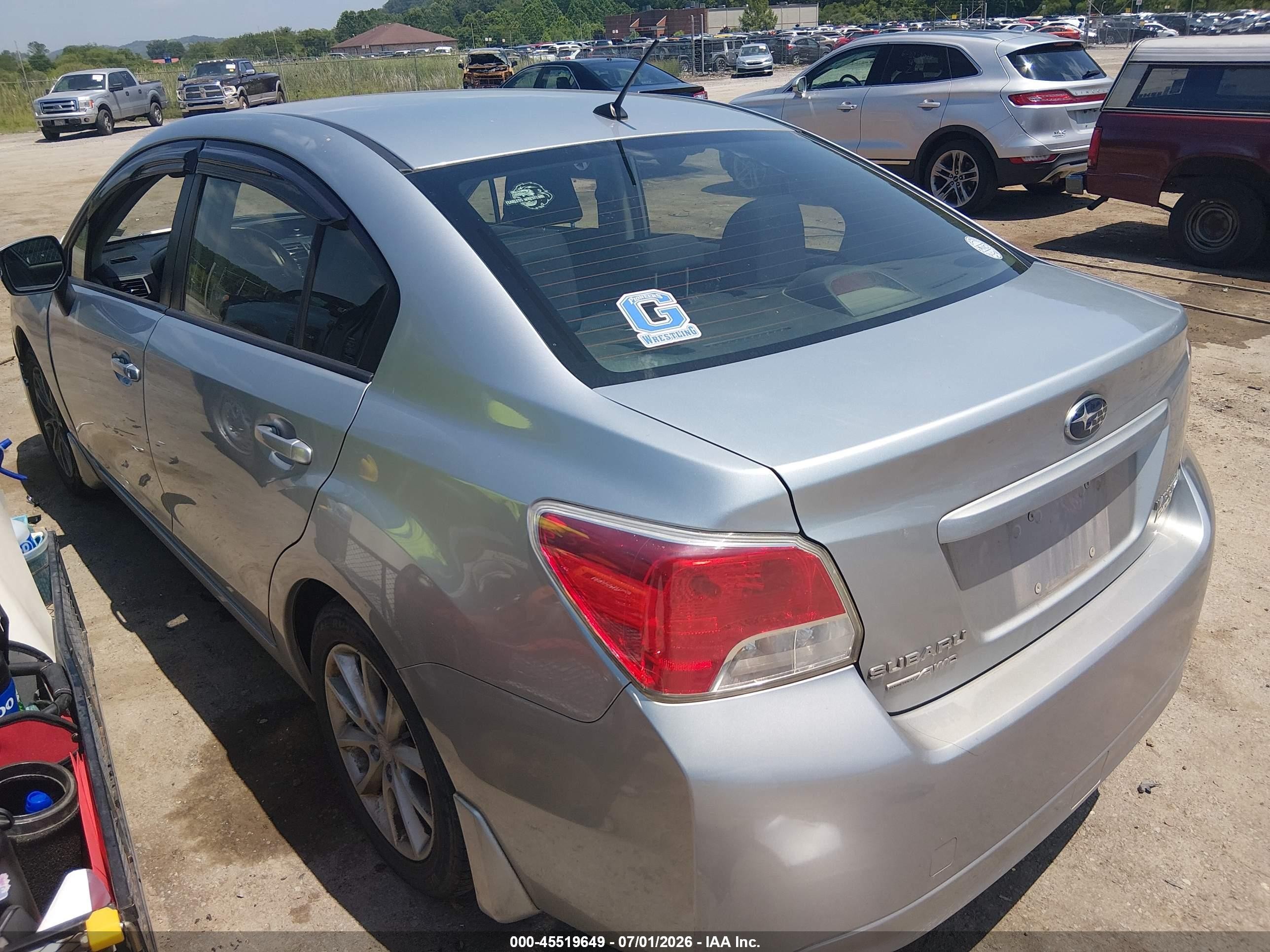 2014 Subaru Impreza 2.0i Premium Silver vin: JF1GJAC68EH021775