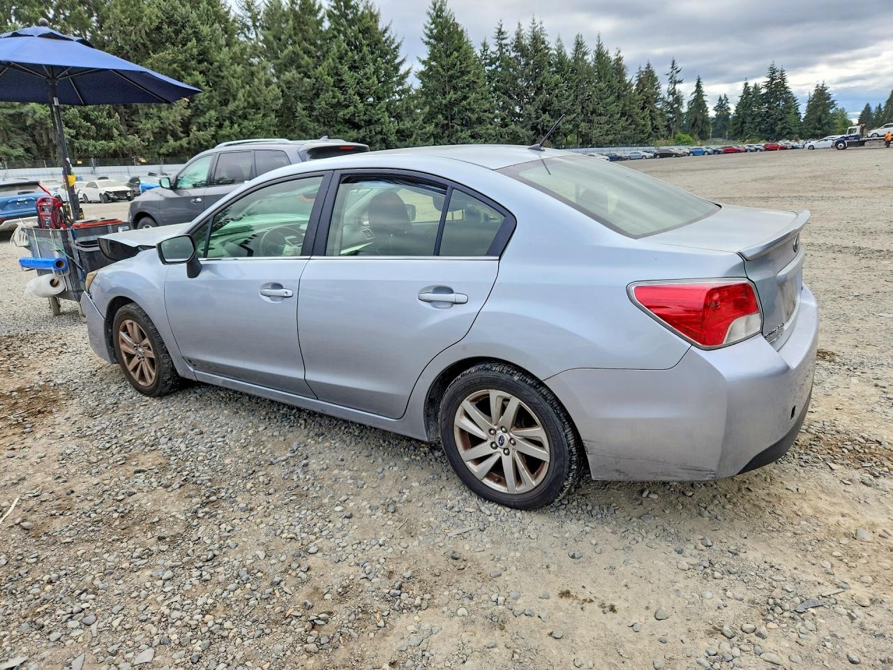 2015 Subaru Impreza Premium Silver vin: JF1GJAC68FH008476