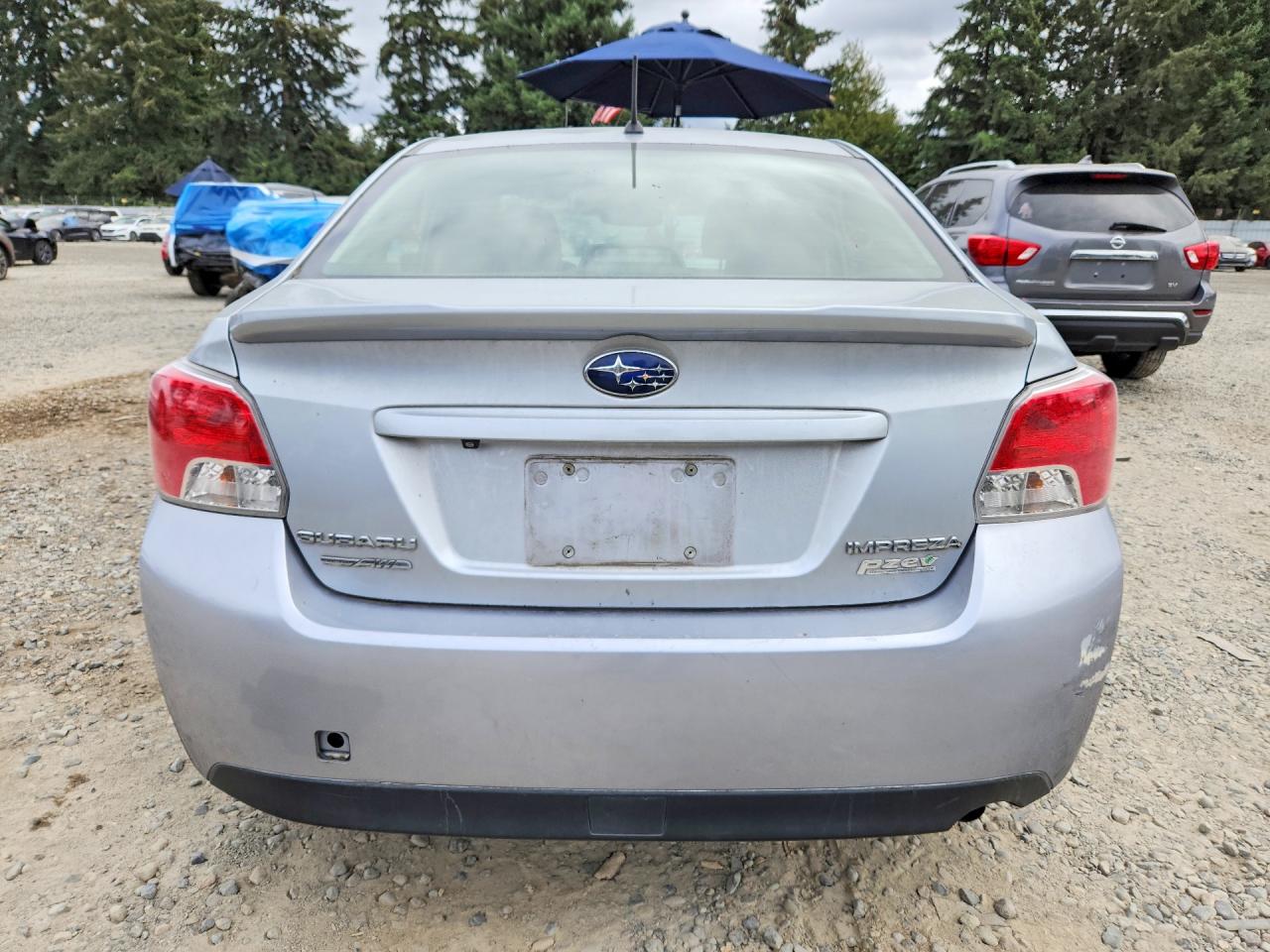 2015 Subaru Impreza Premium Silver vin: JF1GJAC68FH008476