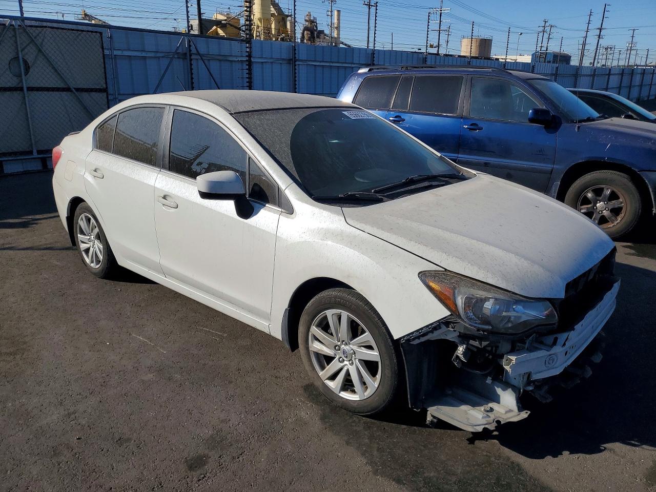 2015 Subaru Impreza Premium White vin: JF1GJAC68FH019204