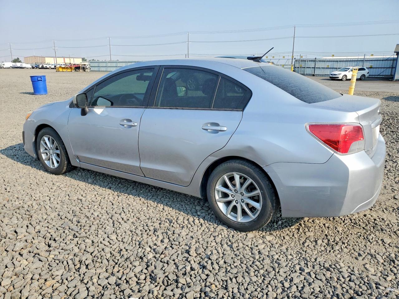 2014 Subaru Impreza Premium Серебряный vin: JF1GJAC69EH017783