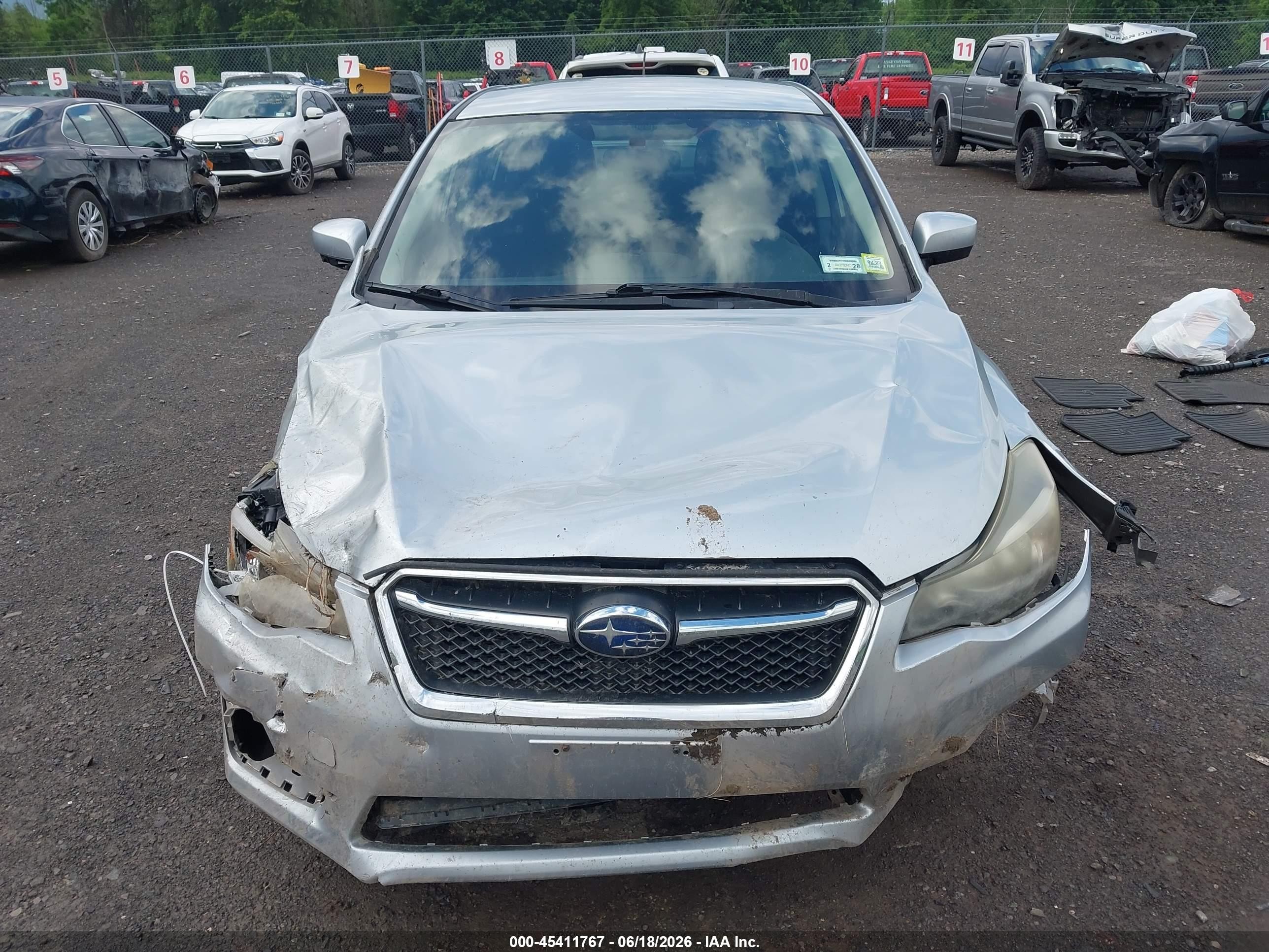2015 Subaru Impreza 2.0i Premium Silver vin: JF1GJAC69FH007921