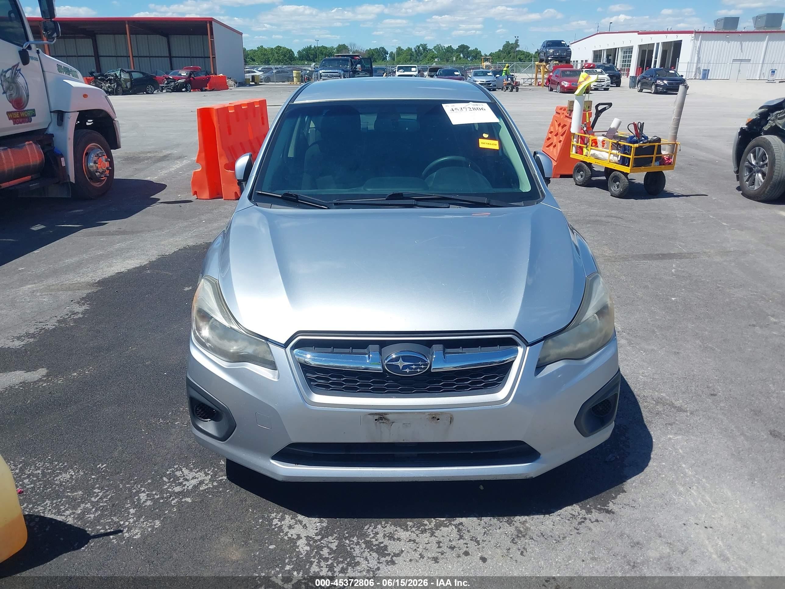 2013 Subaru Impreza 2.0i Premium Silver vin: JF1GJAC6XDH012915