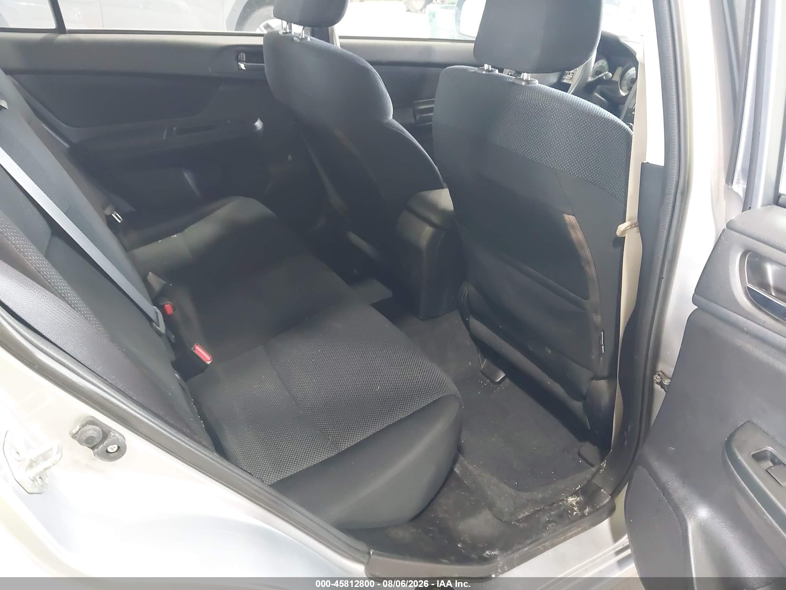 2012 Subaru Impreza 2.0i Premium Серебряный vin: JF1GJAD62CH005230